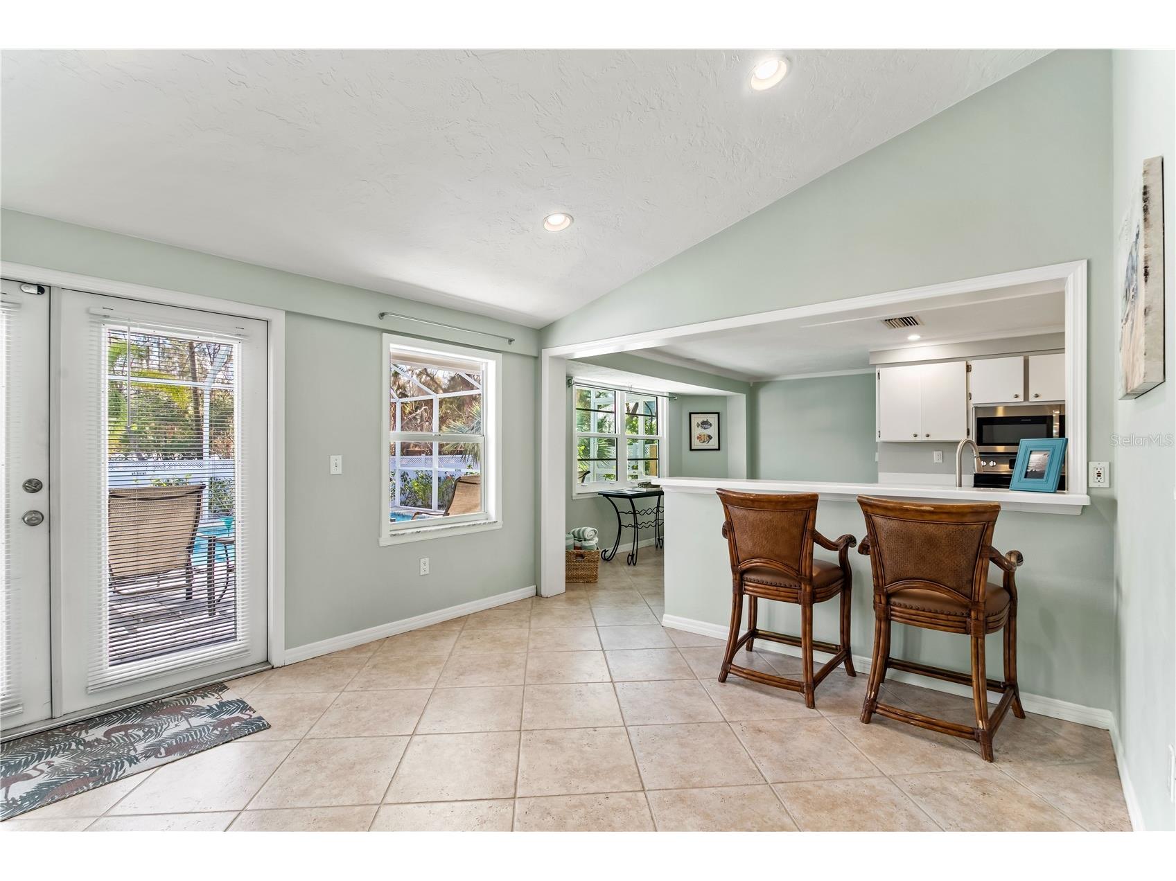 783 Birdsong Lane Sarasota FL 34242 A4699463 image19