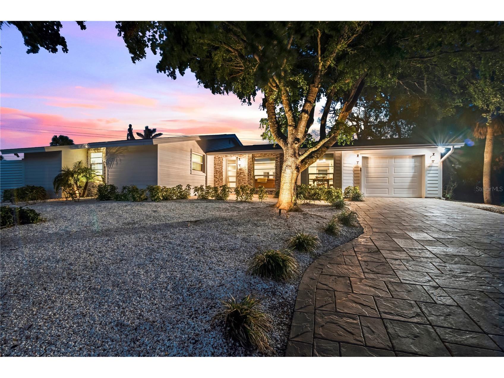 783 Birdsong Lane Sarasota FL 34242 A4699463 image2