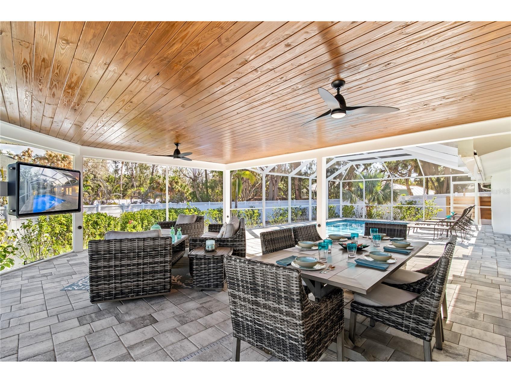 783 Birdsong Lane Sarasota FL 34242 A4699463 image39