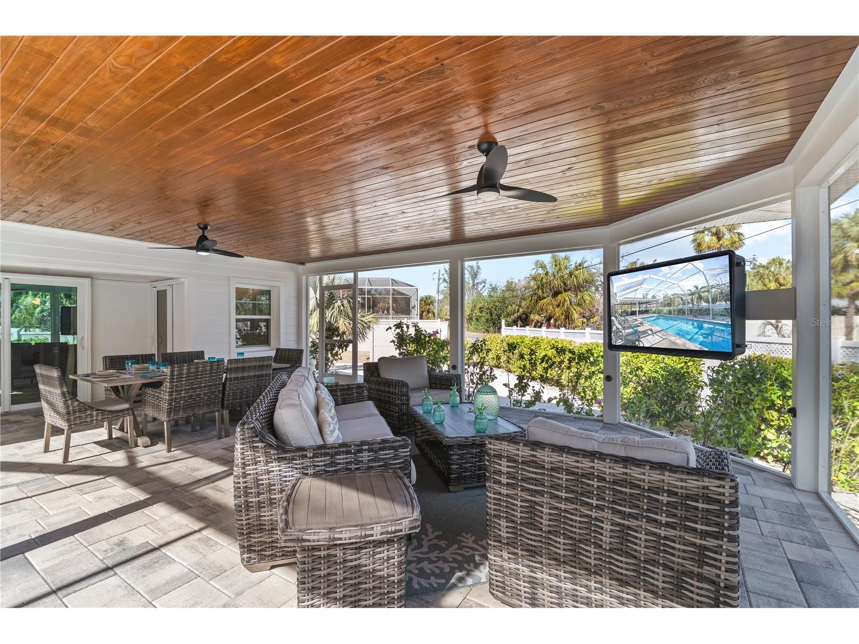 783 Birdsong Lane Sarasota FL 34242 A4699463 image40