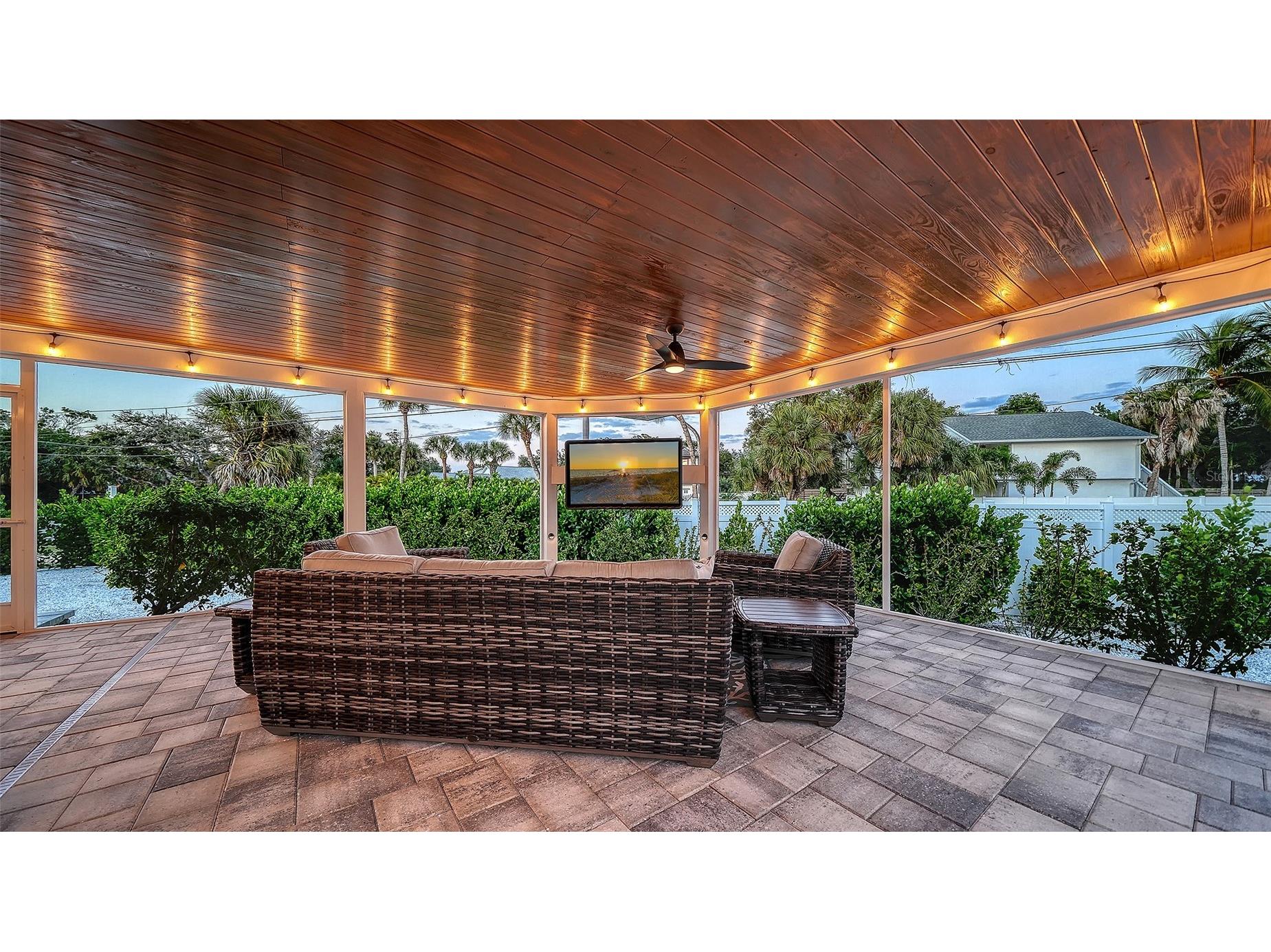 783 Birdsong Lane Sarasota FL 34242 A4699463 image48