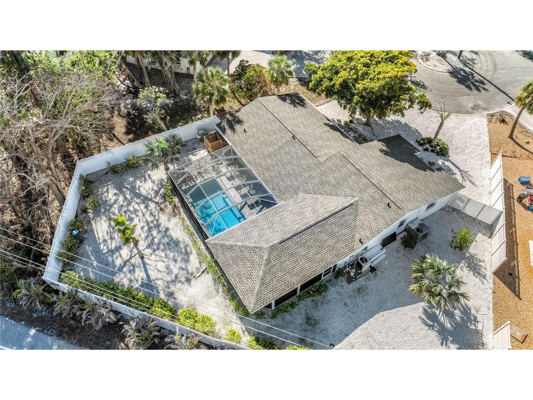 783 Birdsong Lane Sarasota FL 34242 A4699463 image6