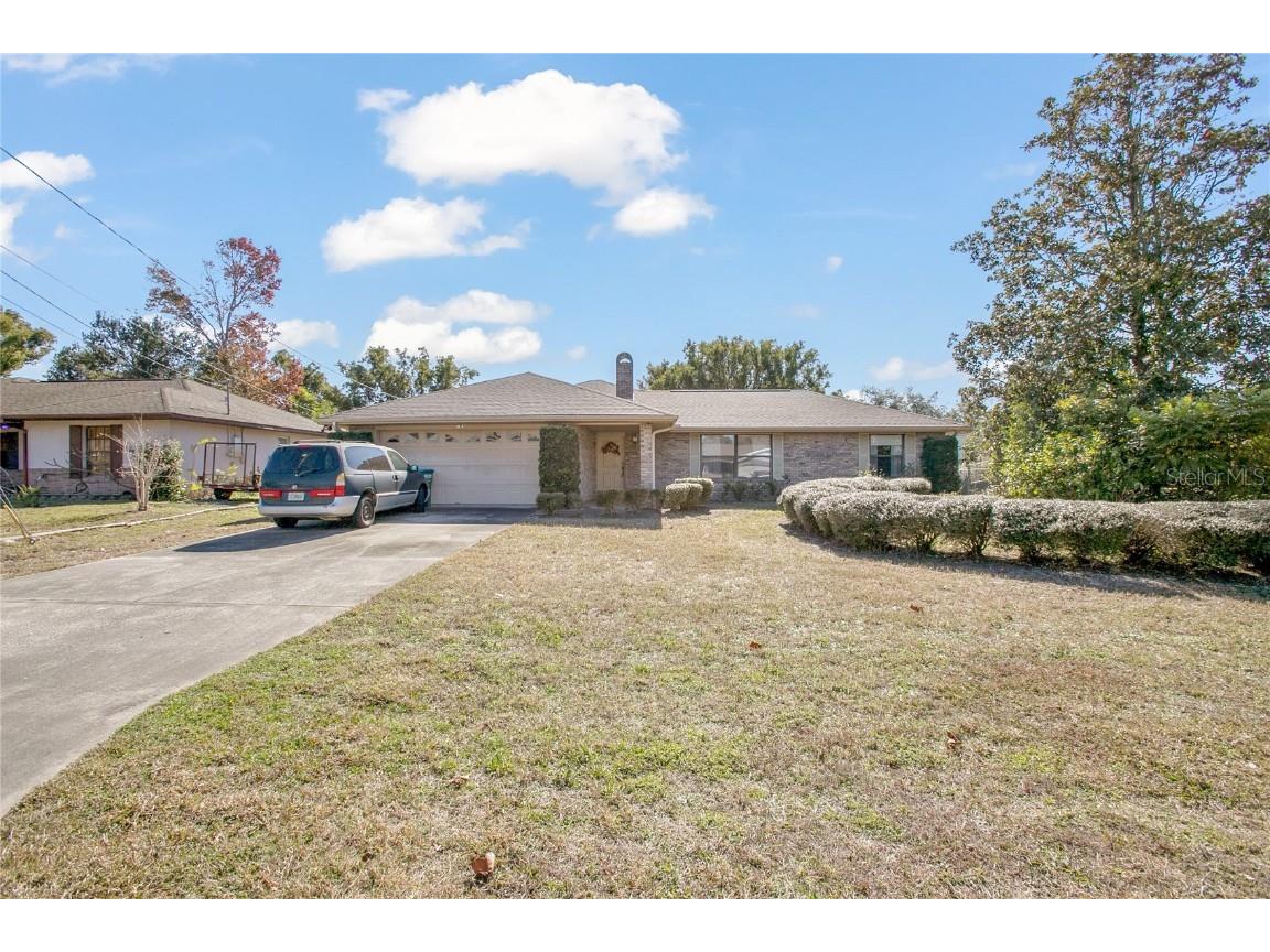 783 S Atmore Circle Deltona FL 32725 V4940291 image1