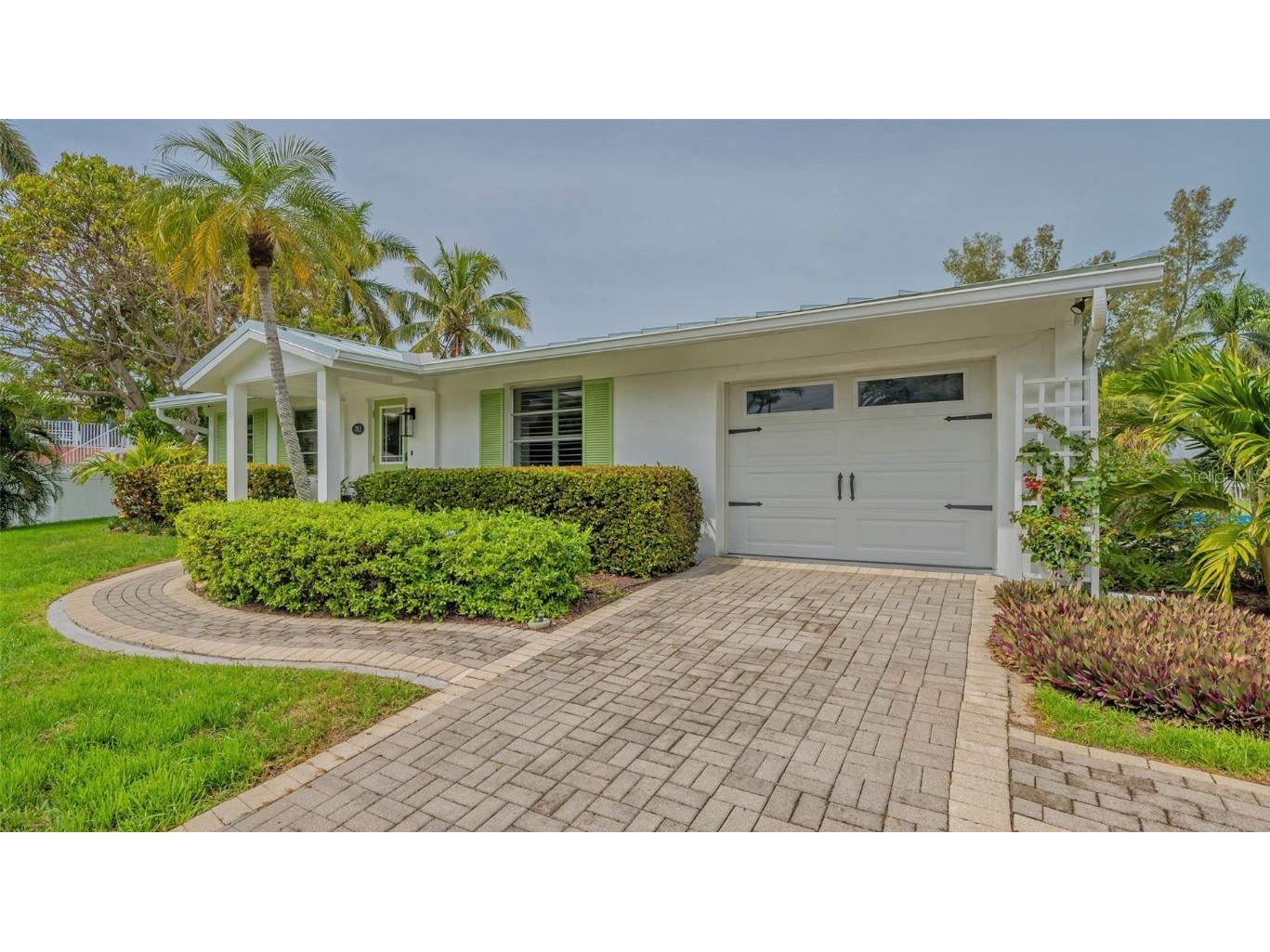 783 Tarawitt Drive Longboat Key FL 34228 A4602123 image1