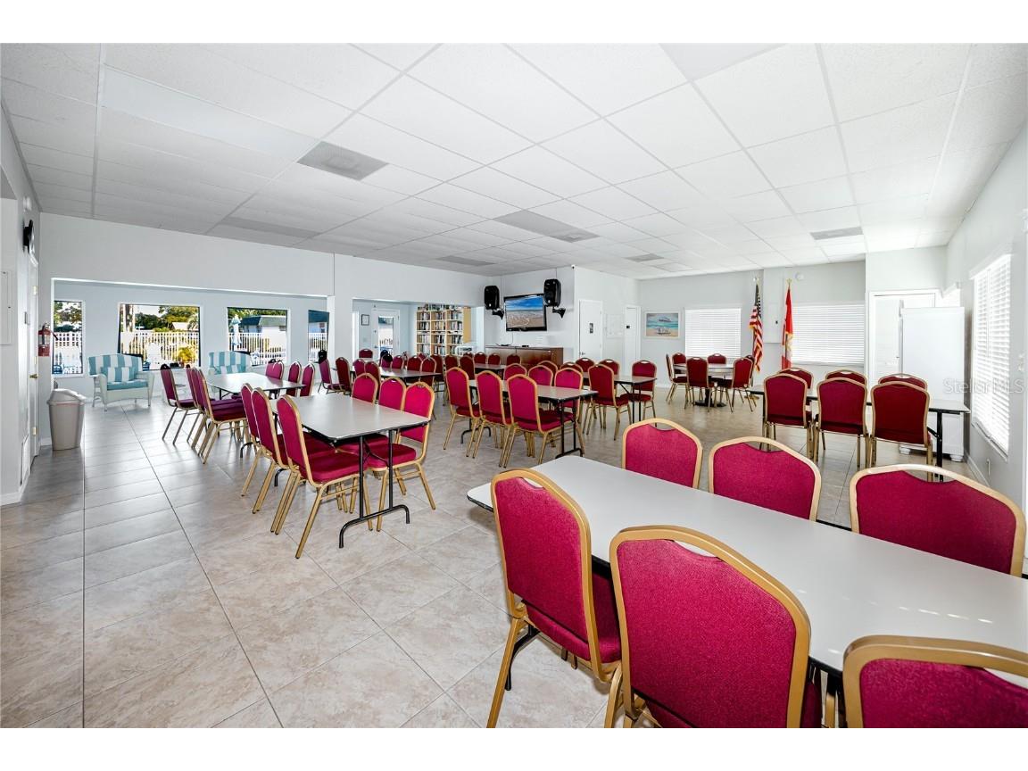 7830 39th Terrace N Saint Petersburg FL 33709 TB8452583 image35