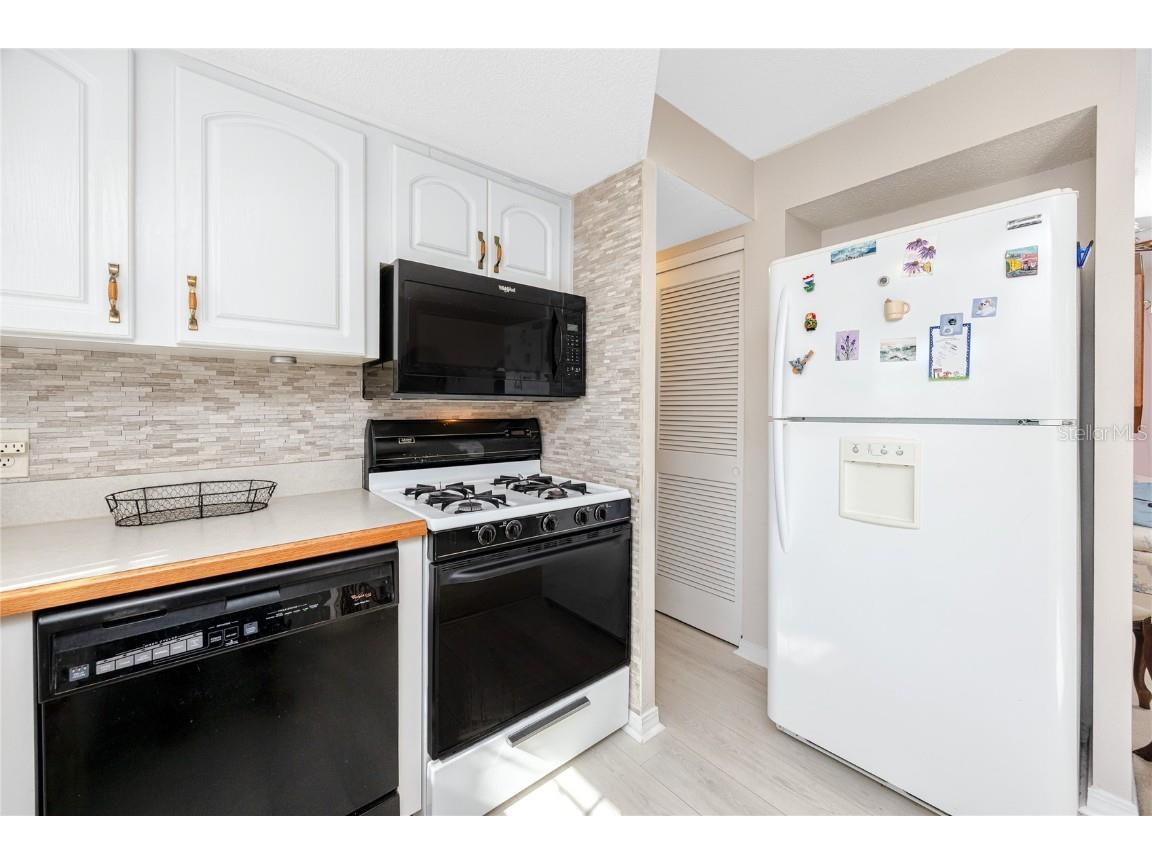 7830 39th Terrace N Saint Petersburg FL 33709 TB8452583 image4