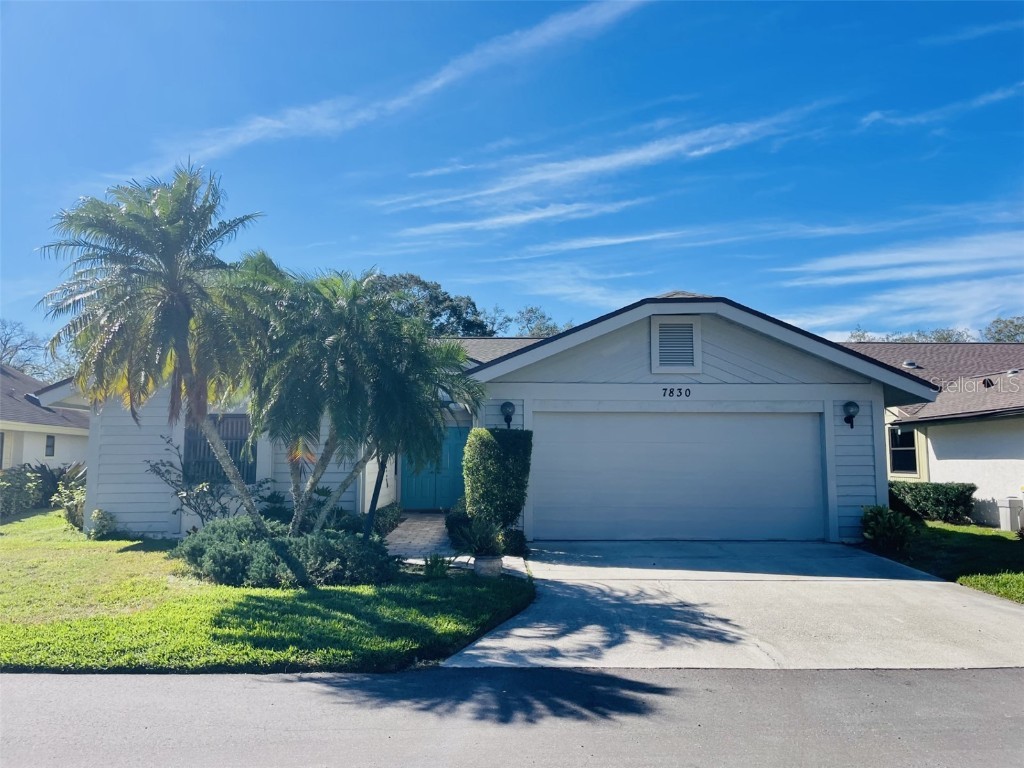 7830 Pine Trace Drive Sarasota FL 34243 A4596409 image1