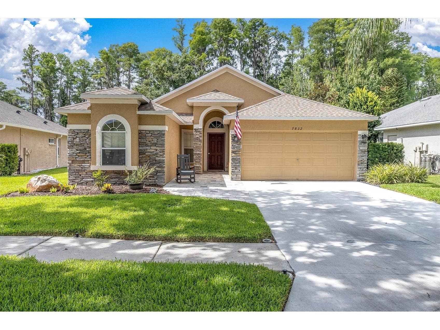 7832 Blue Spring Drive Land O Lakes FL 34637 TB8523972 image1