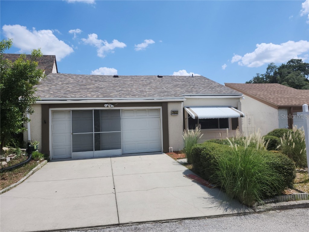 7832 Fox Den Row Hudson FL 34667 W7867597 image1