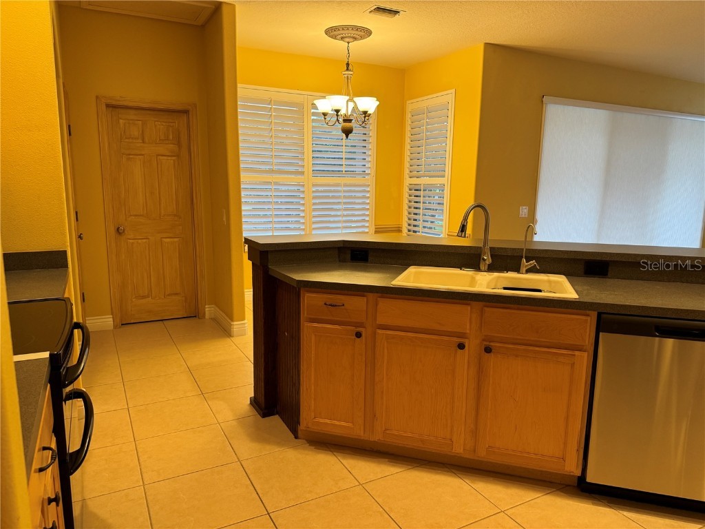 7832 Kavanagh Court Sarasota FL 34240 A4664165 image75