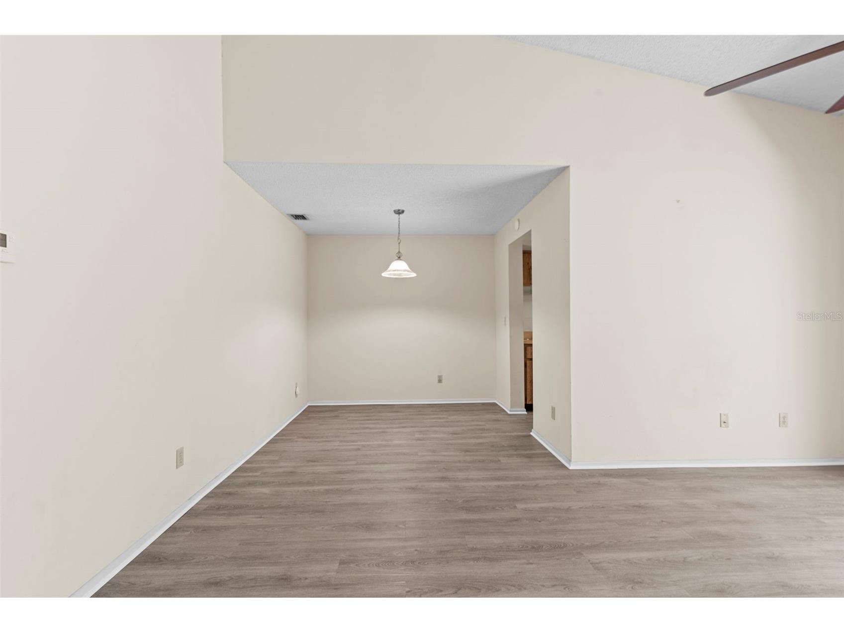 7832 Niagara Avenue #323 Tampa FL 33617 TB8414733 image17