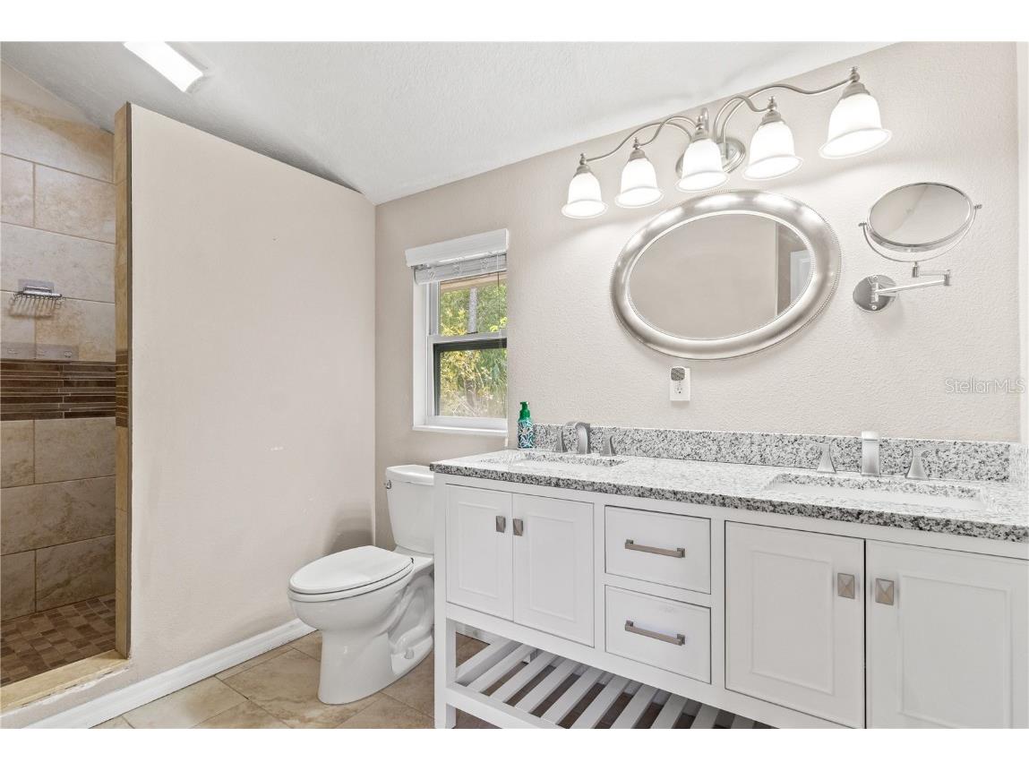 7832 W Solar Place Homosassa FL 34448 TB8445318 image28