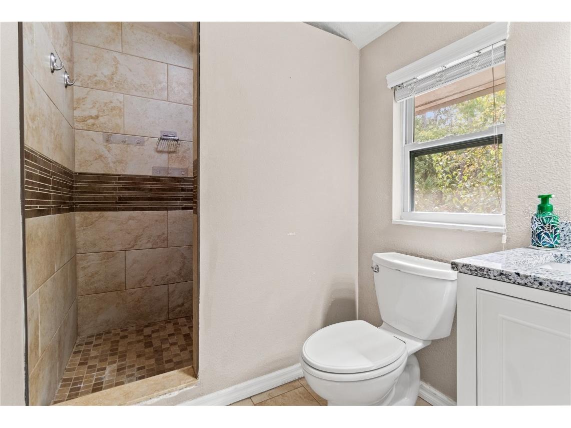 7832 W Solar Place Homosassa FL 34448 TB8445318 image32