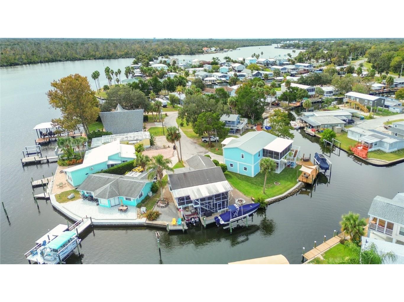 7832 W Solar Place Homosassa FL 34448 TB8445318 image38