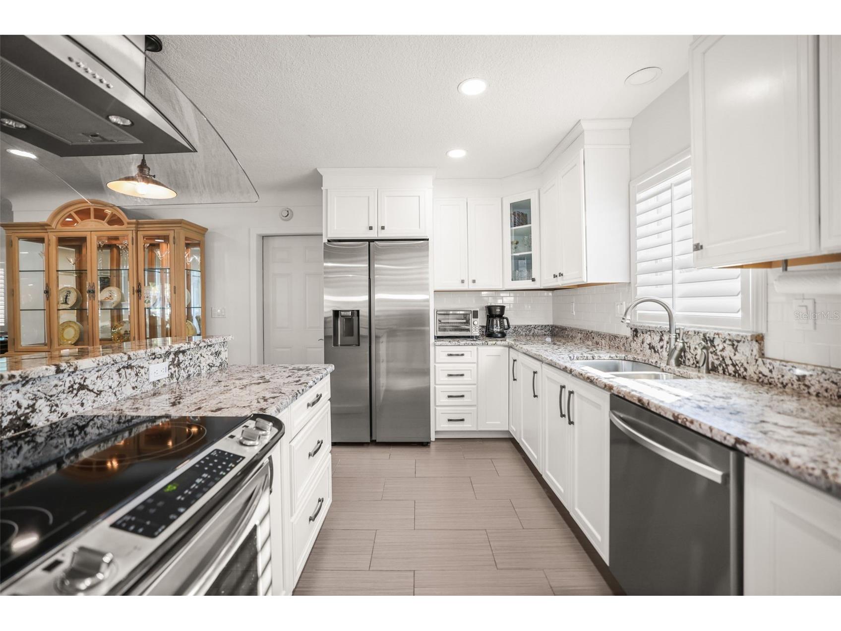 7833 1st Avenue S Saint Petersburg FL 33707 TB8477906 image12