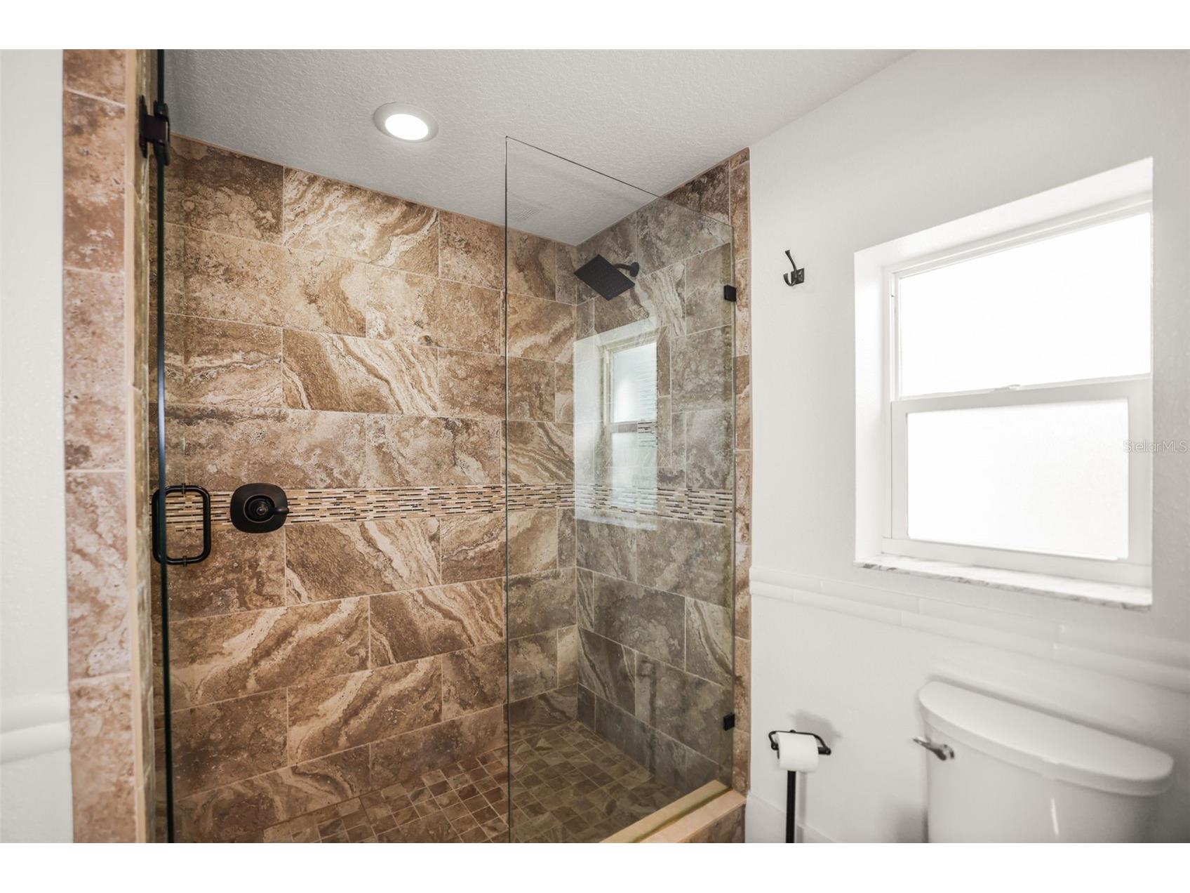 7833 1st Avenue S Saint Petersburg FL 33707 TB8477906 image21