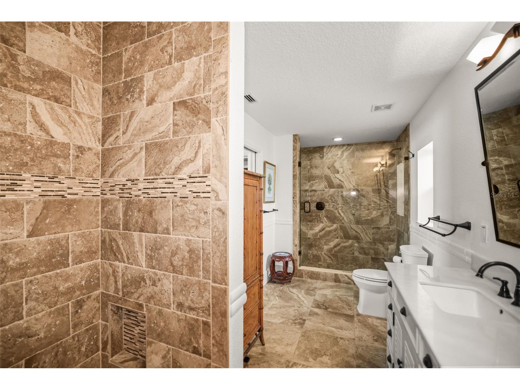 7833 1st Avenue S Saint Petersburg FL 33707 TB8477906 image22