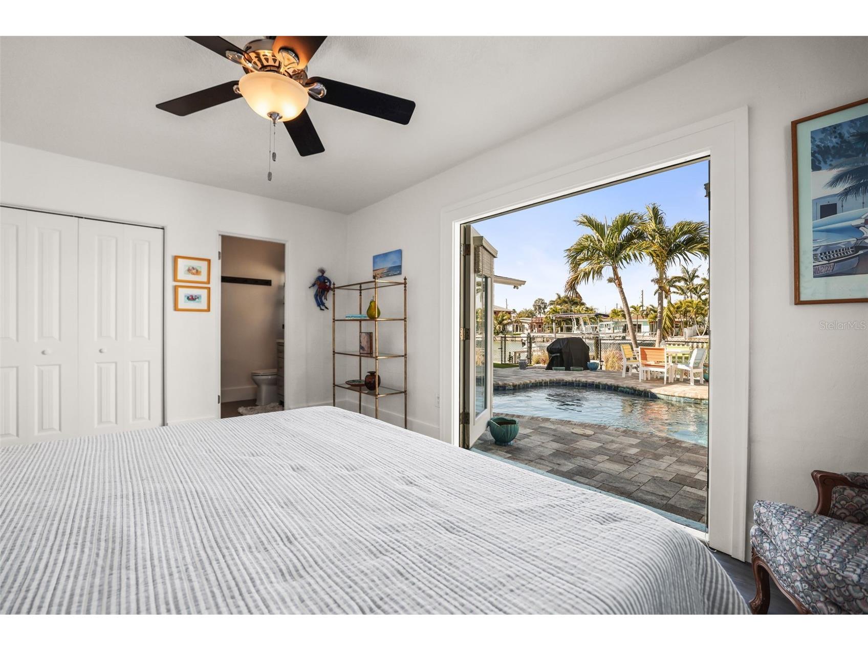 7833 1st Avenue S Saint Petersburg FL 33707 TB8477906 image25