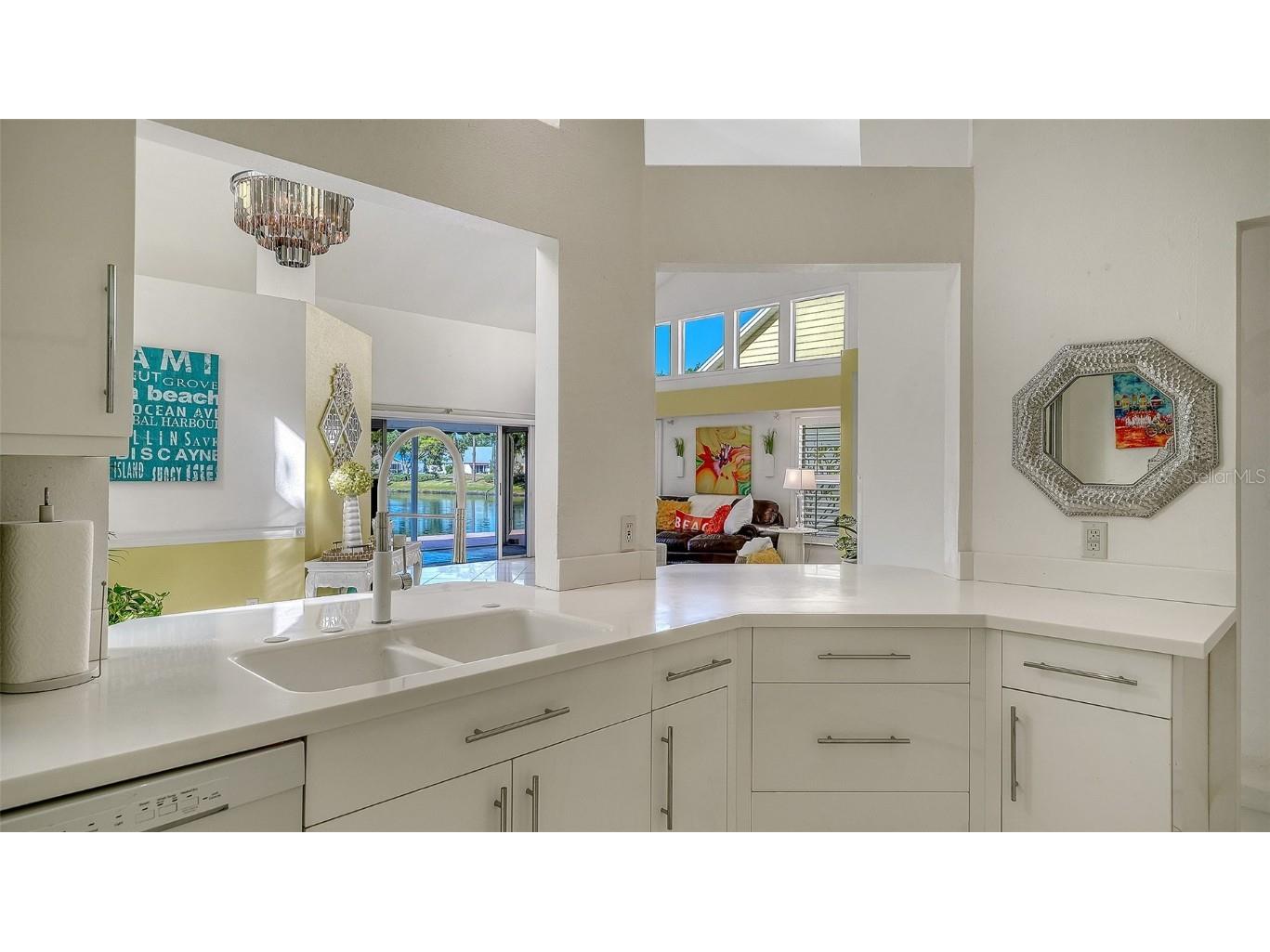 7833 Ontario Street Circle Sarasota FL 34243 A4673199 image18