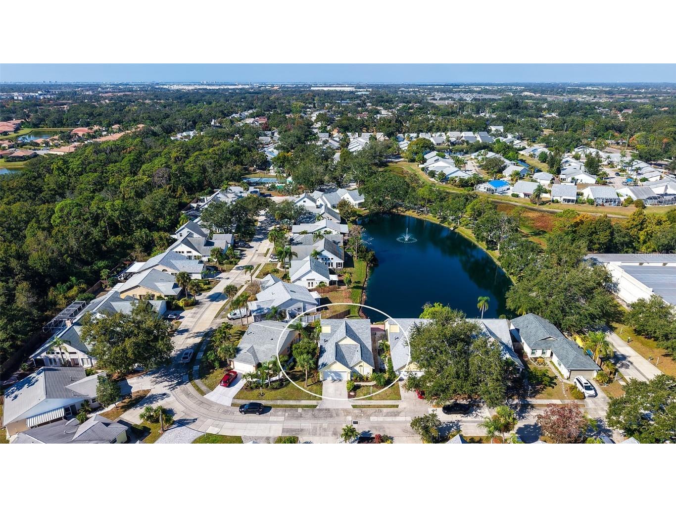 7833 Ontario Street Circle Sarasota FL 34243 A4673199 image2