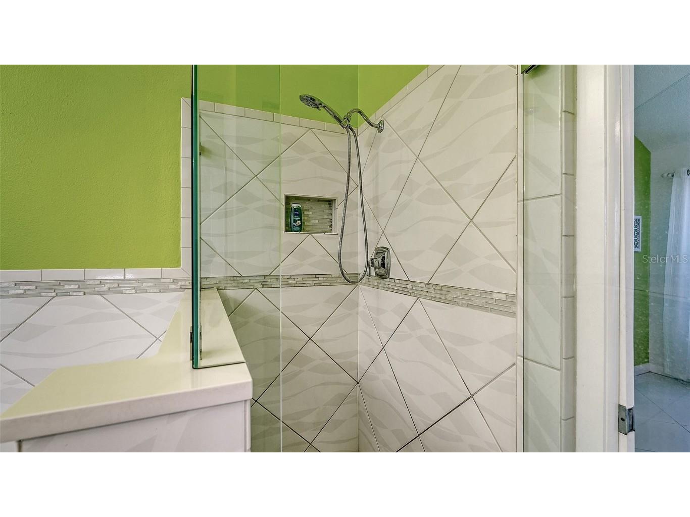 7833 Ontario Street Circle Sarasota FL 34243 A4673199 image26