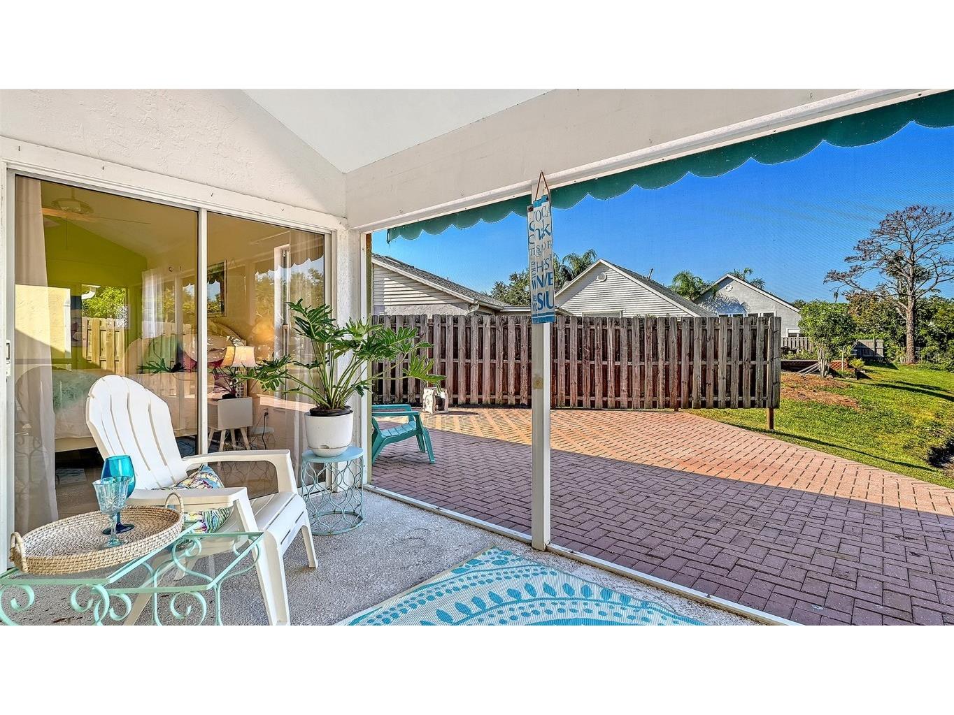 7833 Ontario Street Circle Sarasota FL 34243 A4673199 image32