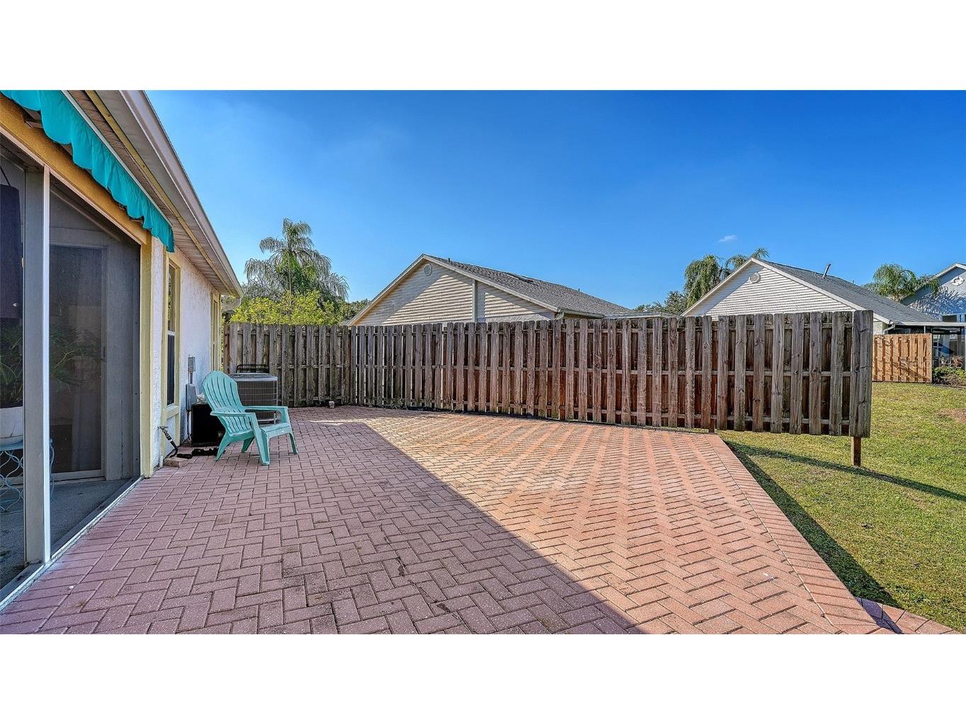 7833 Ontario Street Circle Sarasota FL 34243 A4673199 image34