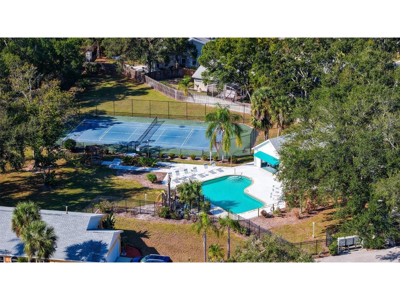 7833 Ontario Street Circle Sarasota FL 34243 A4673199 image45