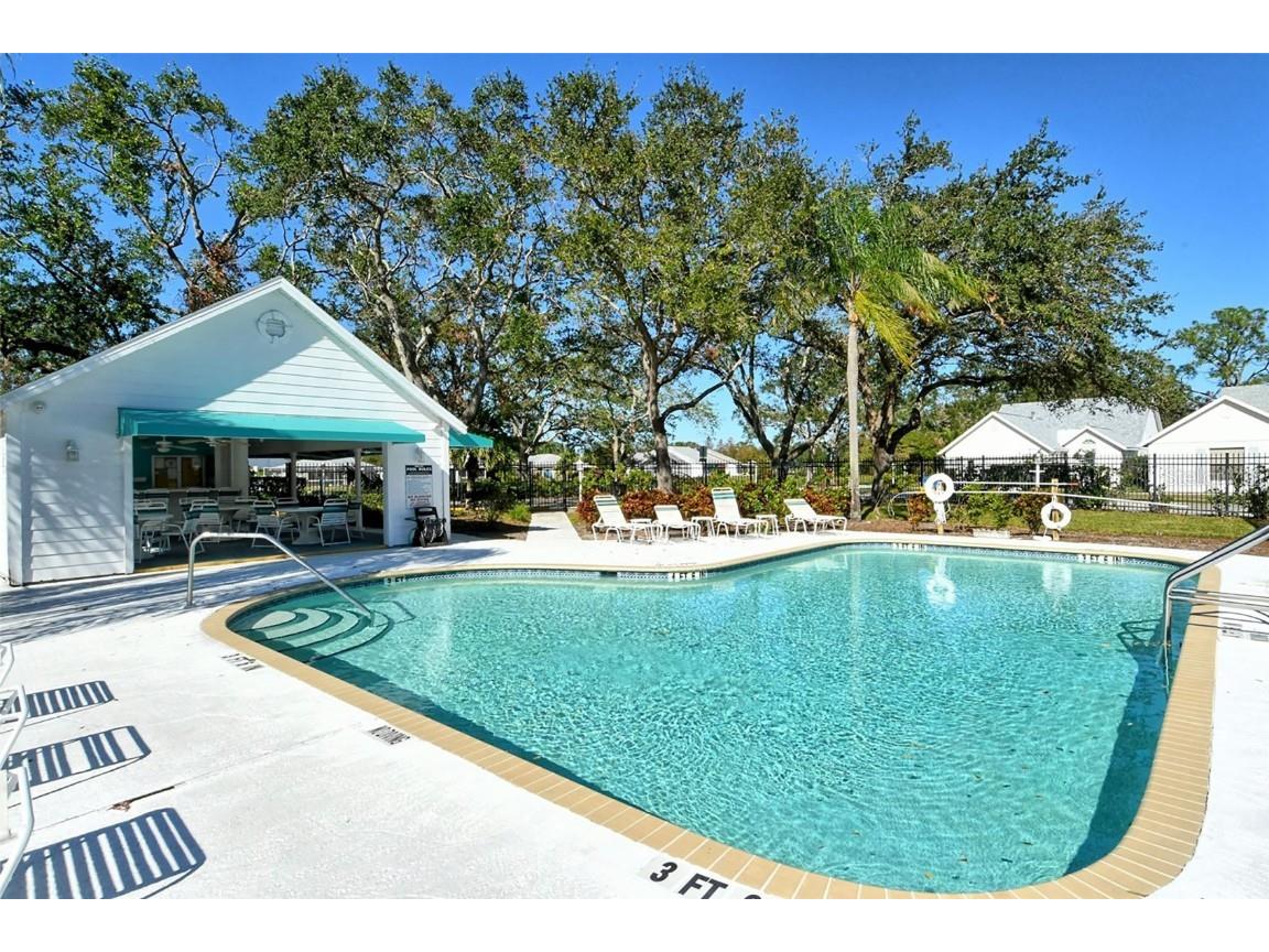 7833 Ontario Street Circle Sarasota FL 34243 A4673199 image49