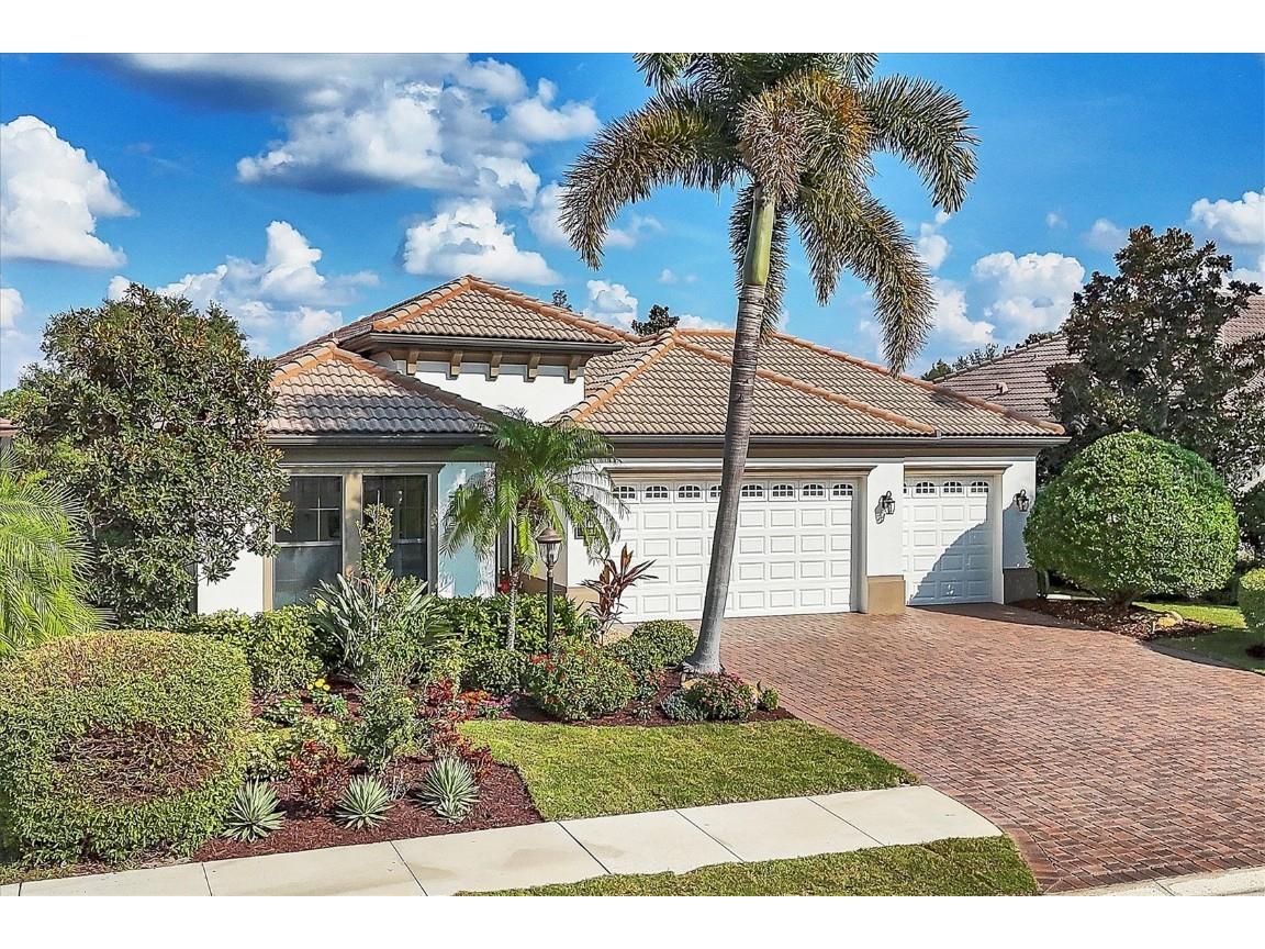 7833 Valderrama Way Lakewood Ranch FL 34202 A4674208 image1