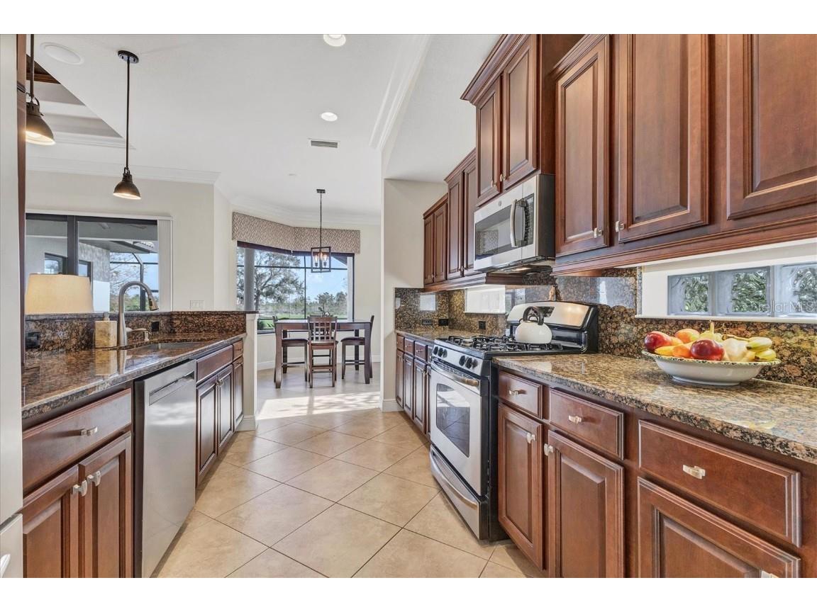 7833 Valderrama Way Lakewood Ranch FL 34202 A4674208 image15