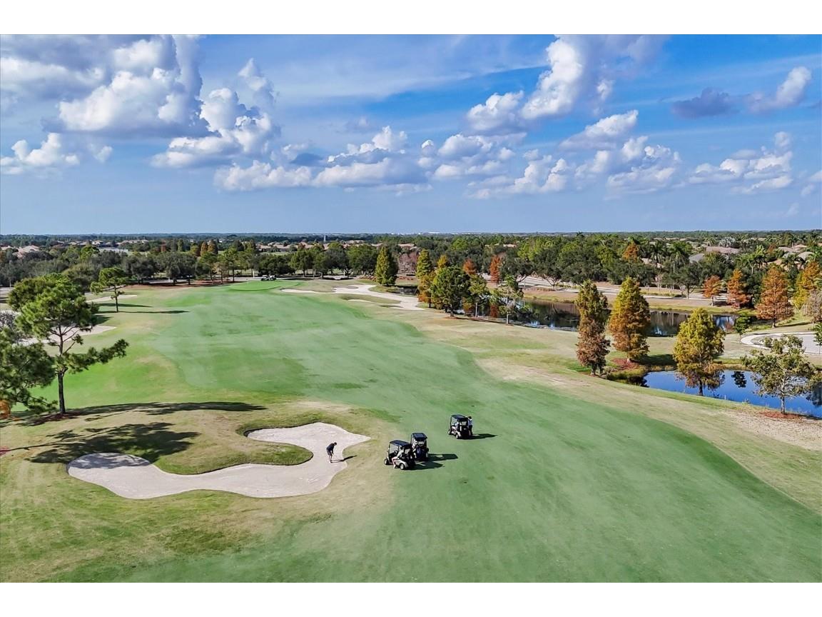 7833 Valderrama Way Lakewood Ranch FL 34202 A4674208 image71