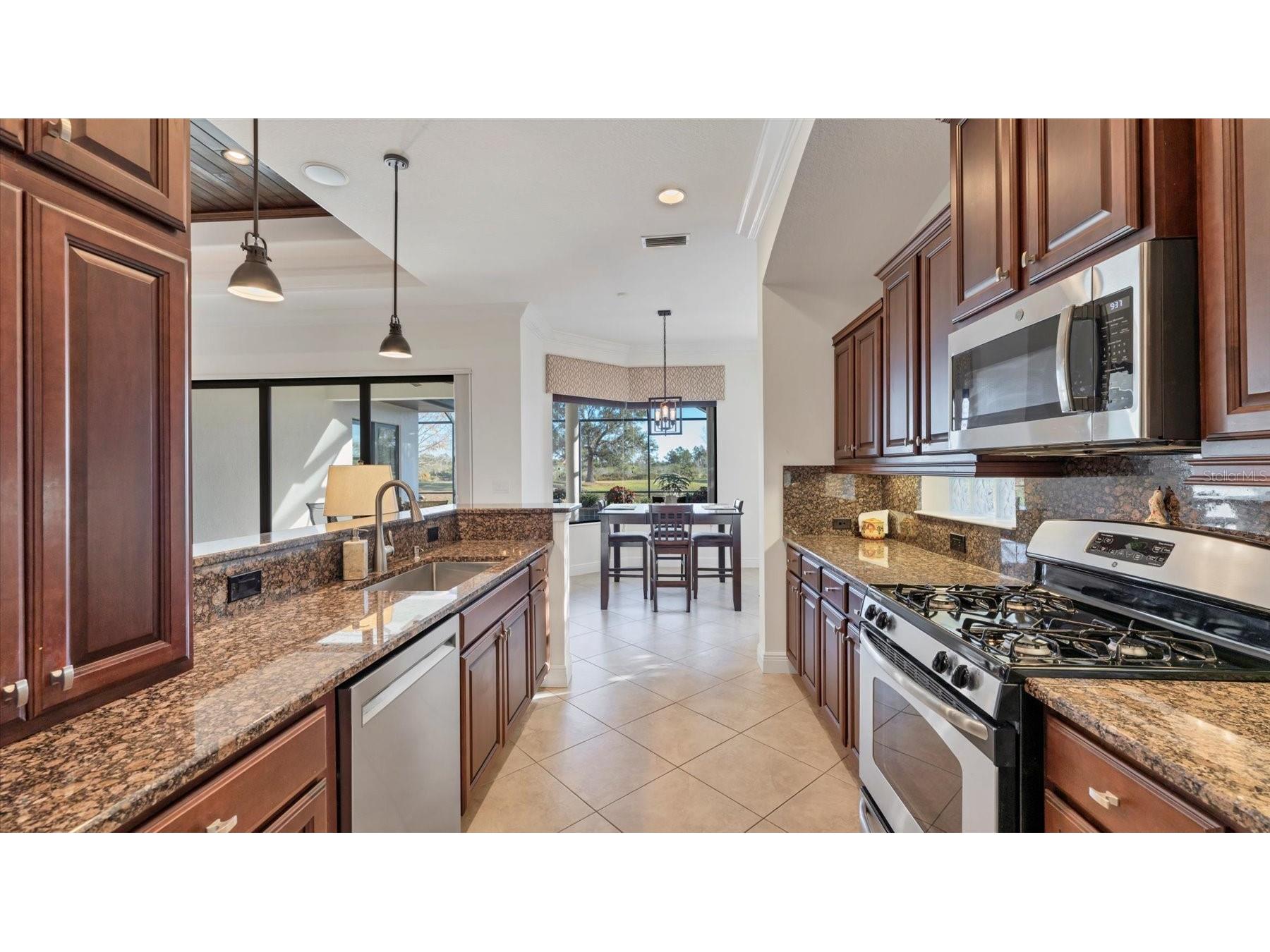 7833 Valderrama Way Lakewood Ranch FL 34202 A4680854 image13