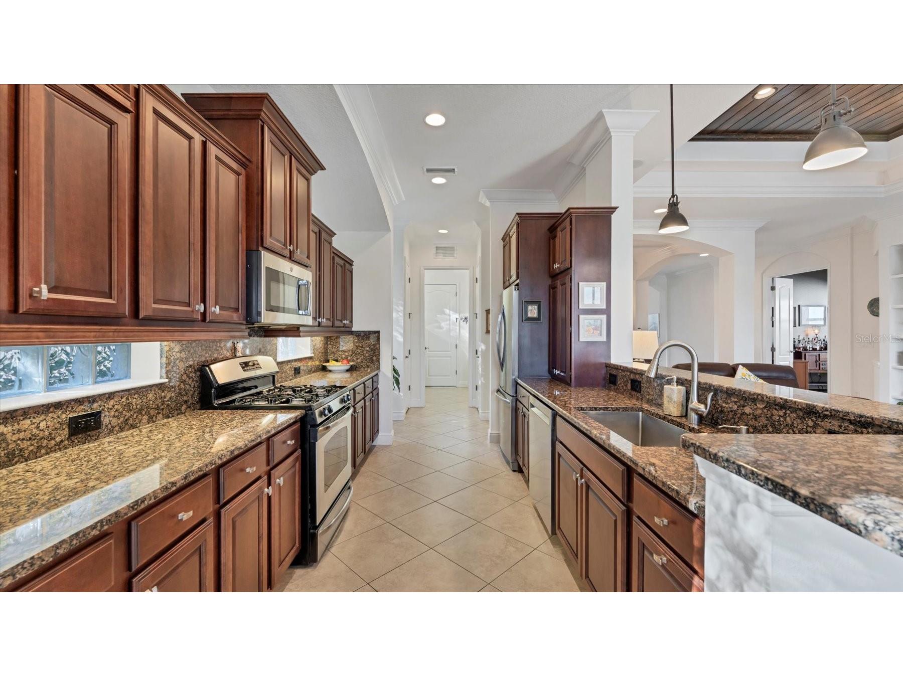 7833 Valderrama Way Lakewood Ranch FL 34202 A4680854 image14