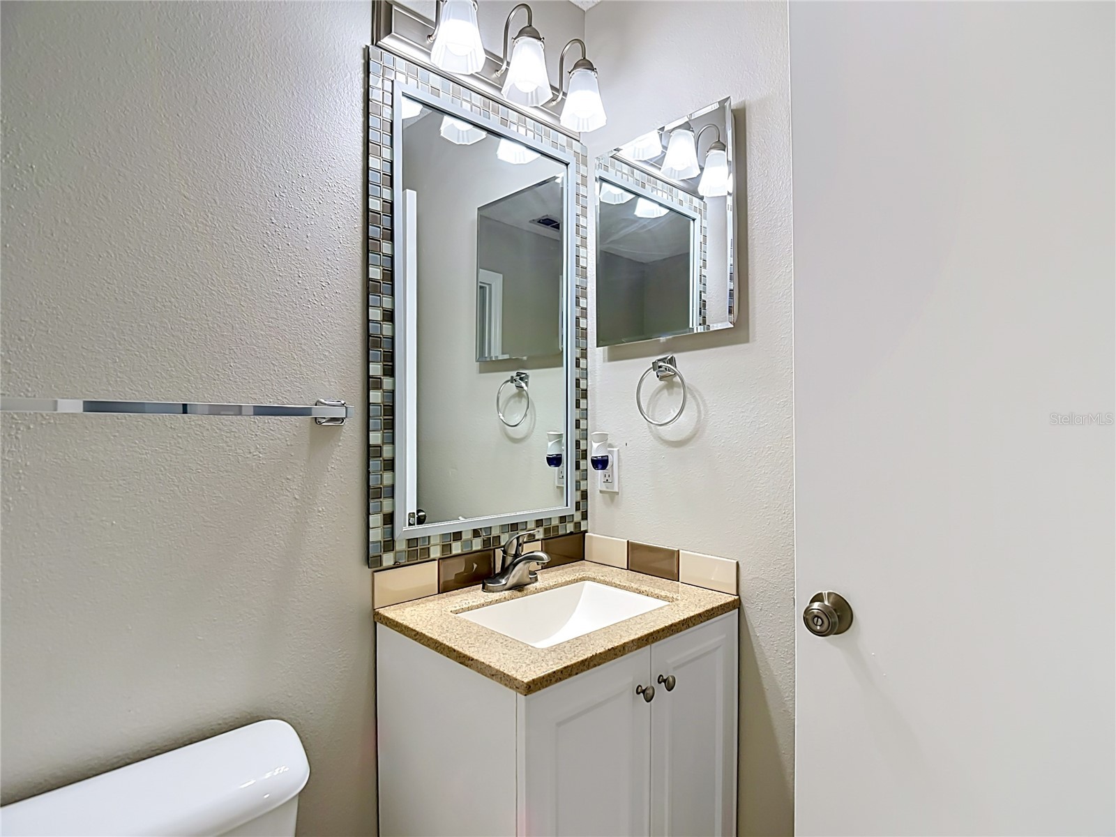 7834 Chadwick Drive New Port Richey FL 34654 C7526865 image20