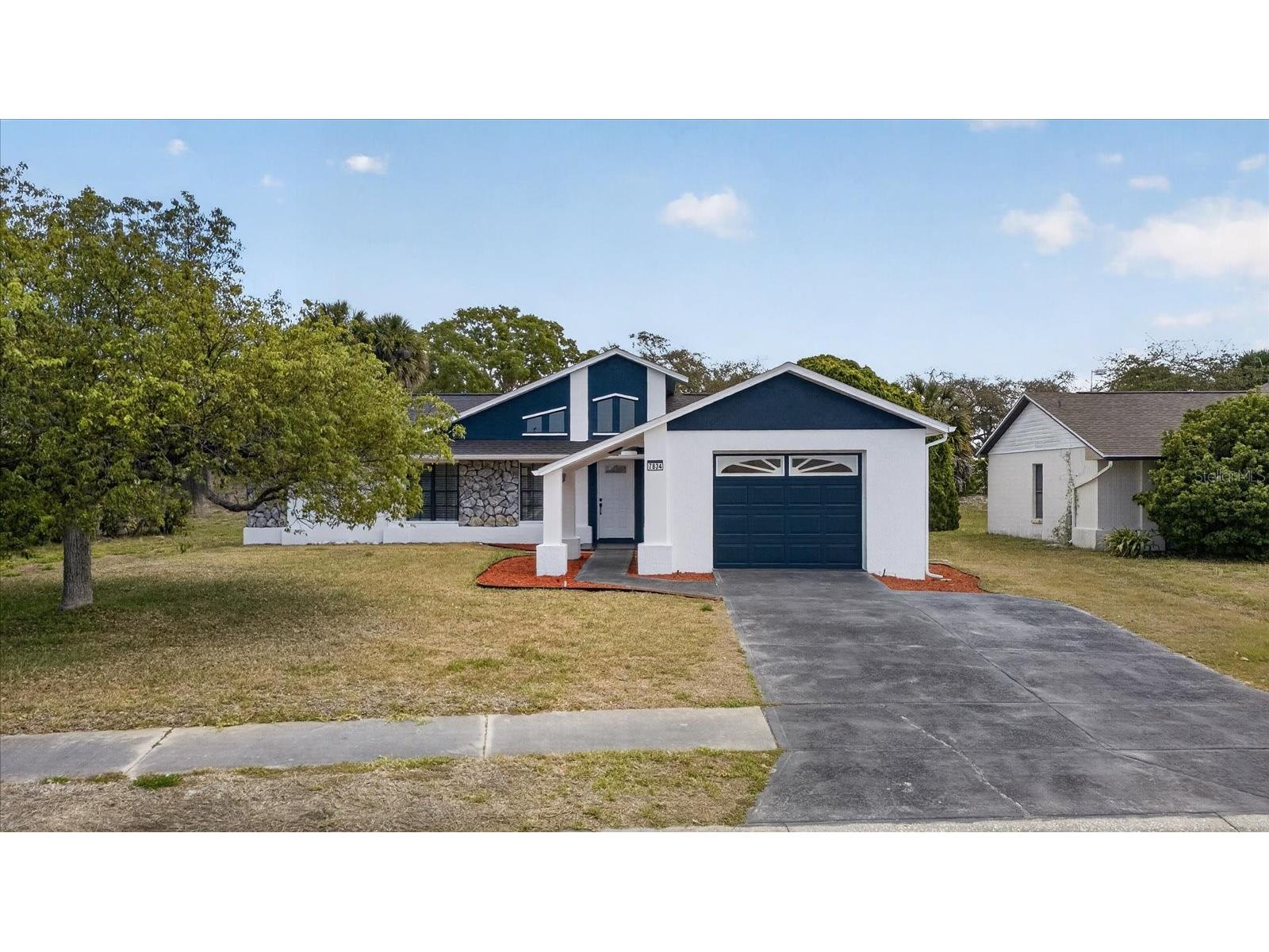 7834 Seasons Lane New Port Richey FL 34653 TB8503693 image1