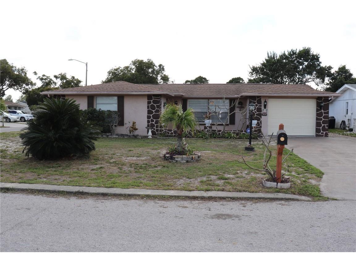 7834 Venice Drive Port Richey FL 34668 W7848980 image1