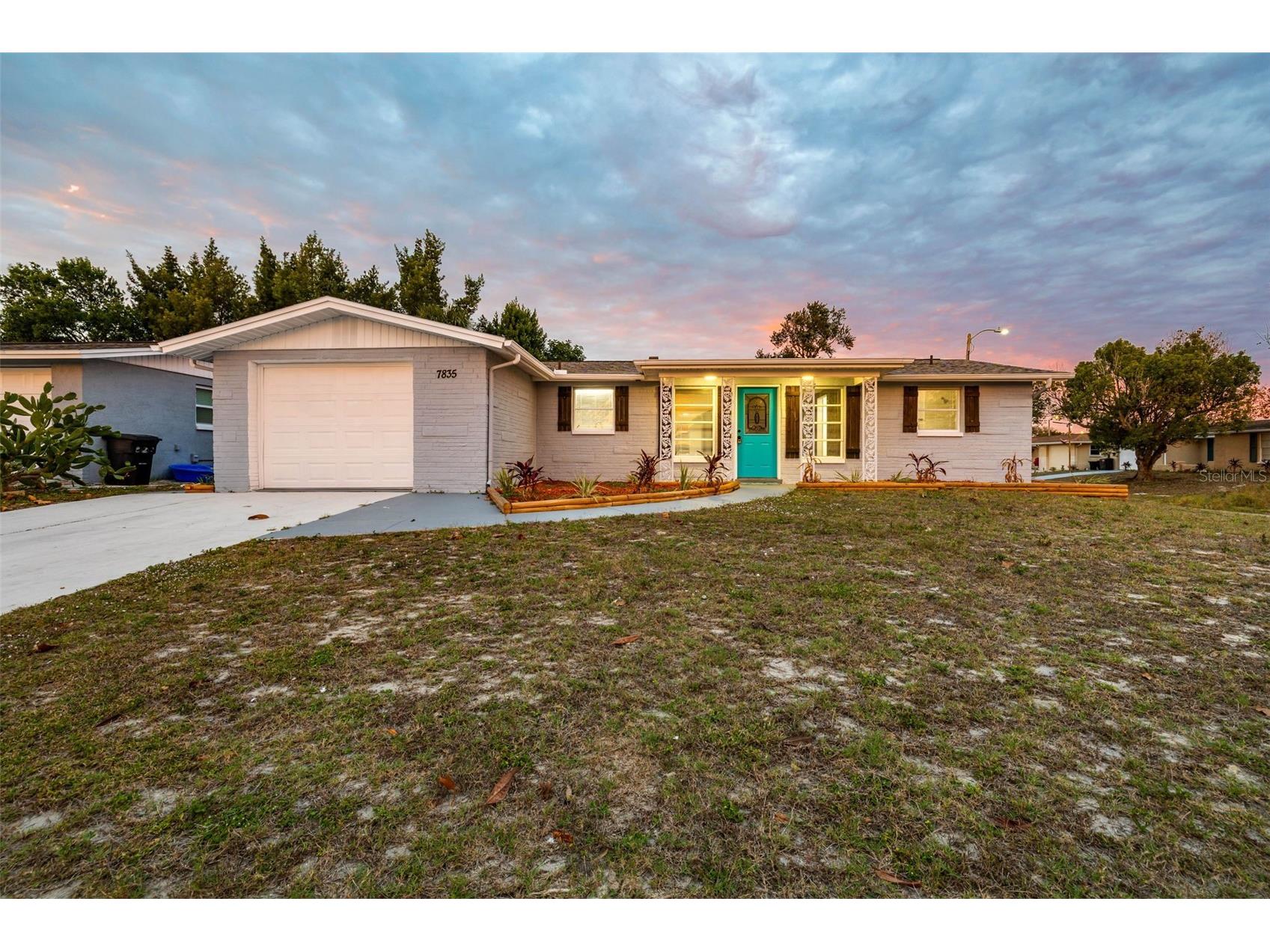 7835 Birchwood Drive Port Richey FL 34668 W7881716 image1