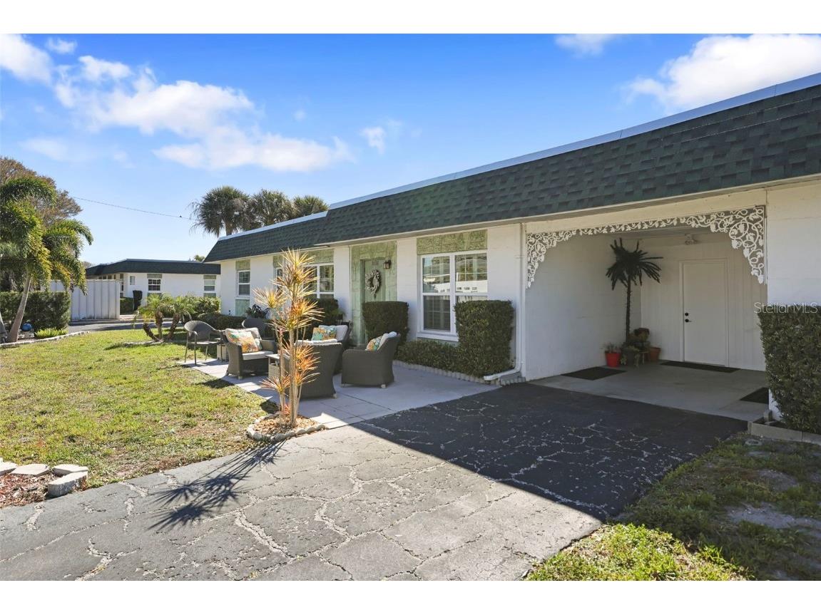 7838 40th Avenue N Saint Petersburg FL 33709 U8232355 image1