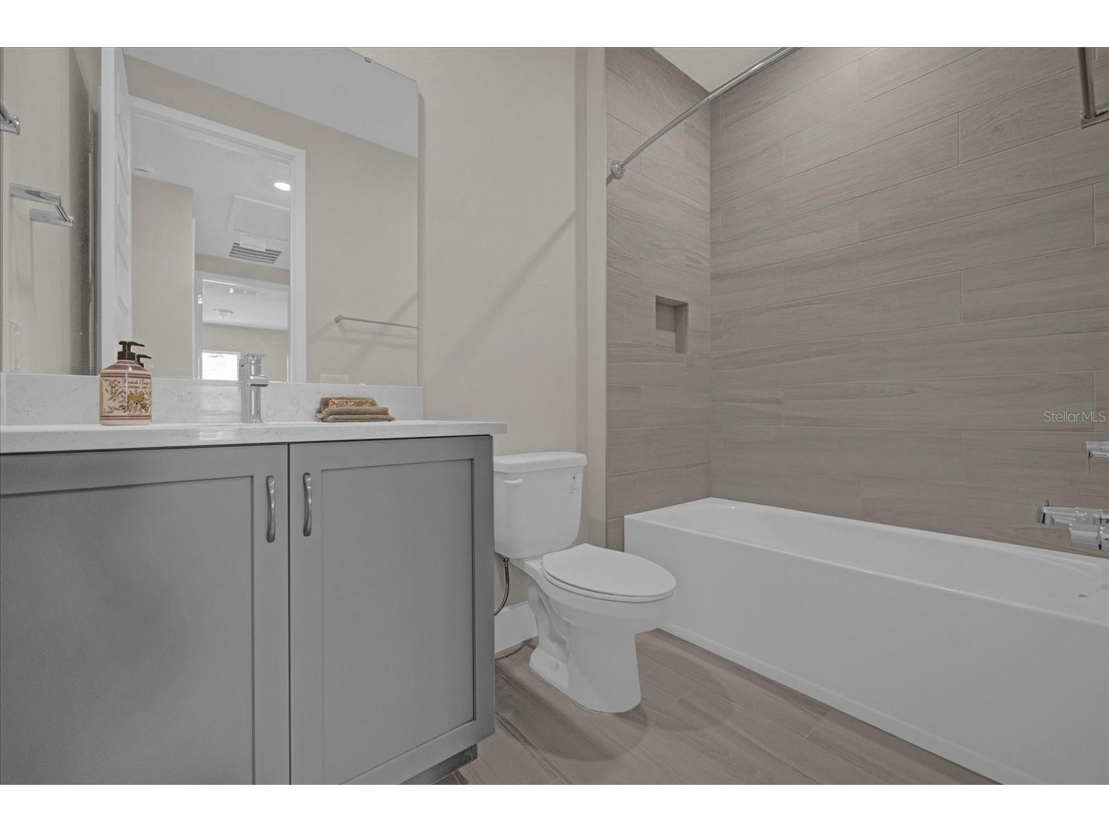 7838 Spectrum Drive Kissimmee FL 34747 O6386392 image15