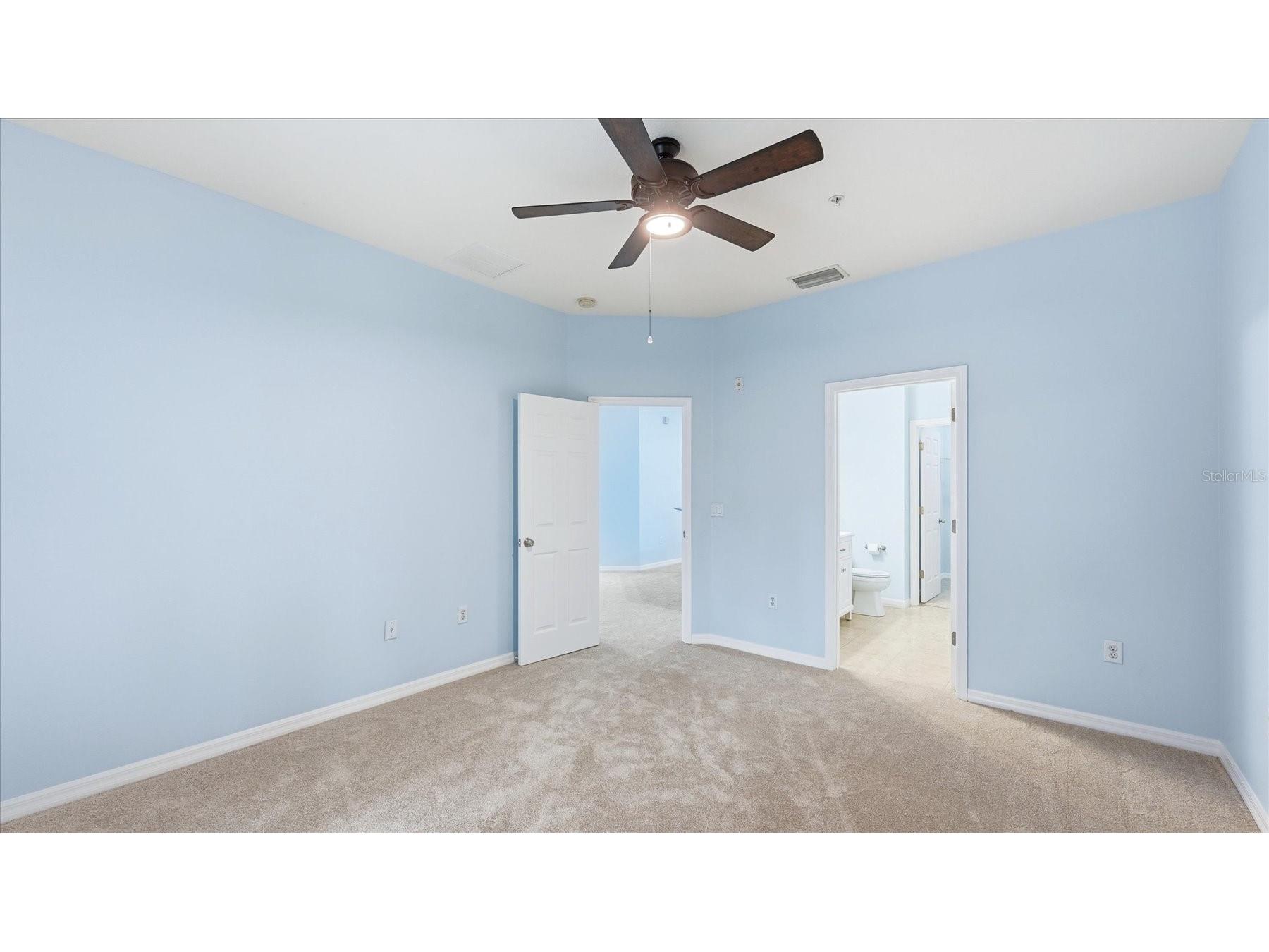 7839 Limestone Lane #12-204 Sarasota FL 34233 A4691596 image19