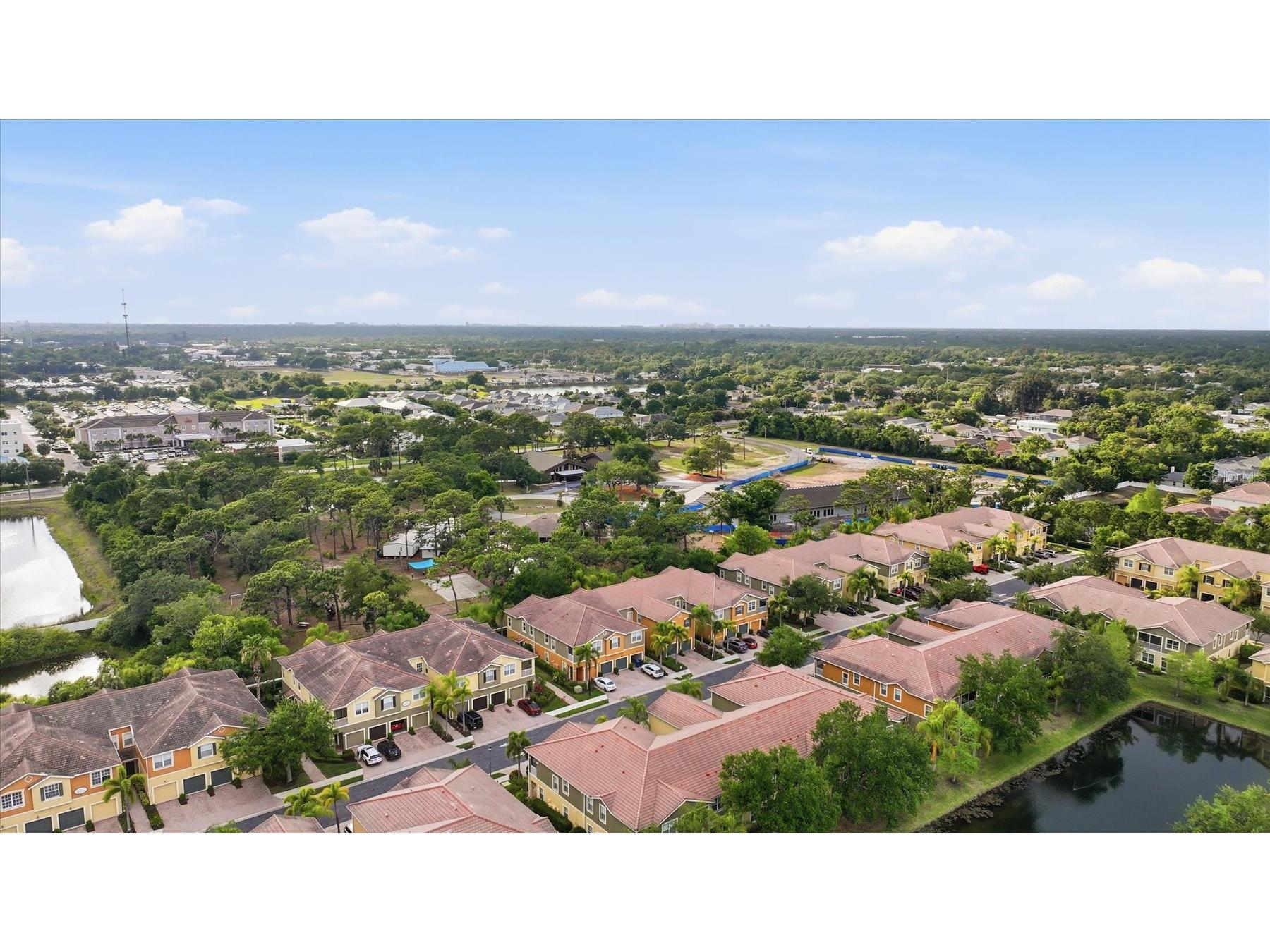 7839 Limestone Lane #12-204 Sarasota FL 34233 A4691596 image35