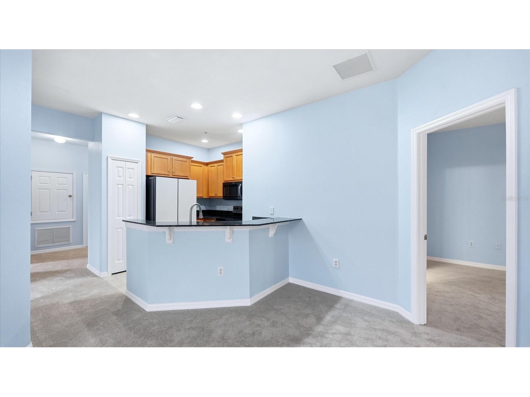 7839 Limestone Lane #12-204 Sarasota FL 34233 A4691596 image9