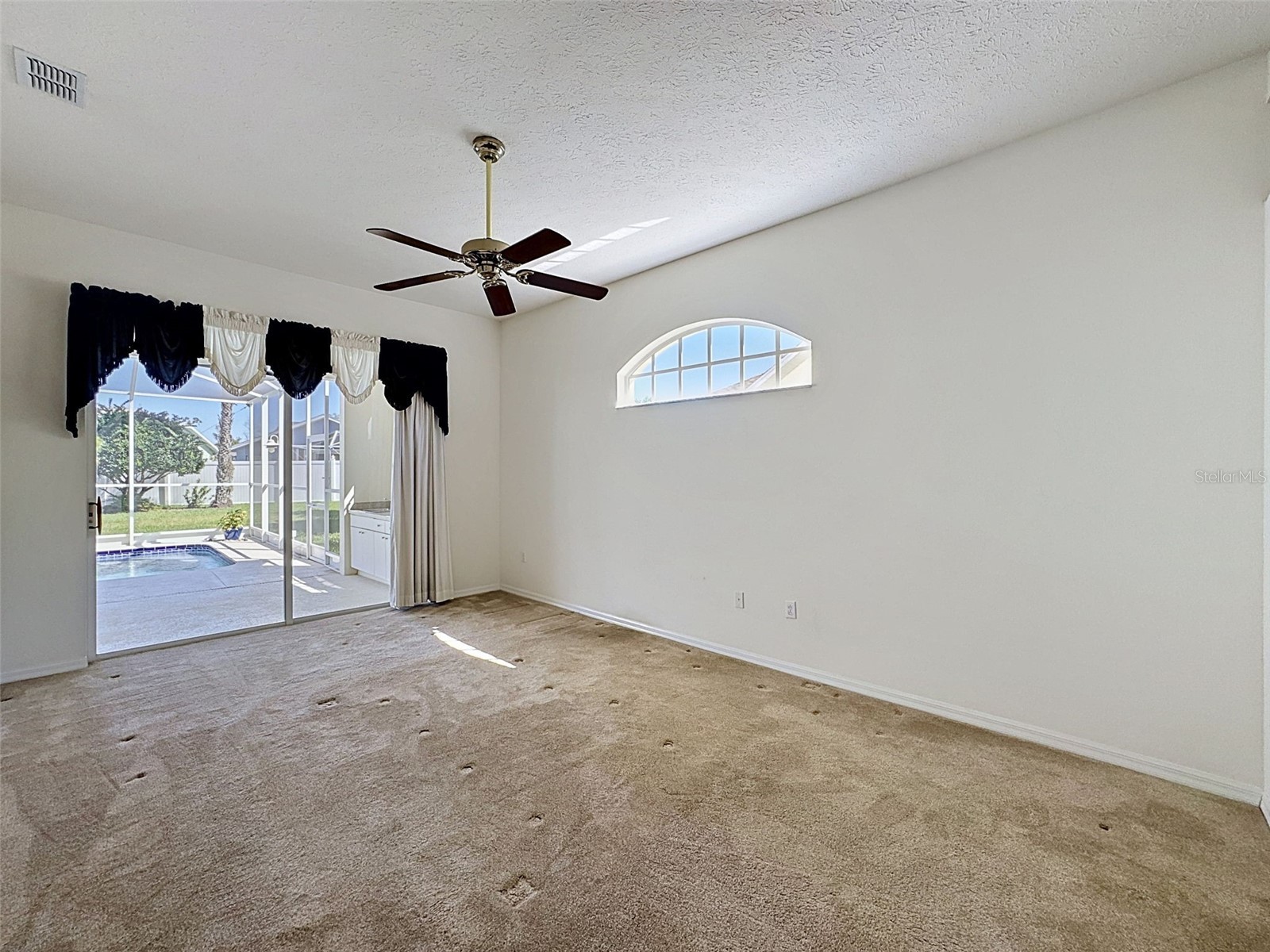 7839 Roundelay Drive New Port Richey FL 34654 W7885632 image19
