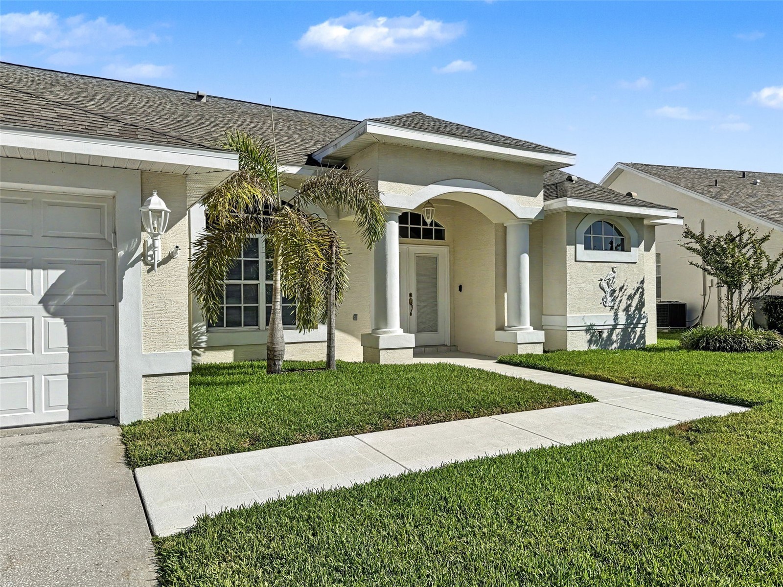 7839 Roundelay Drive New Port Richey FL 34654 W7885632 image2