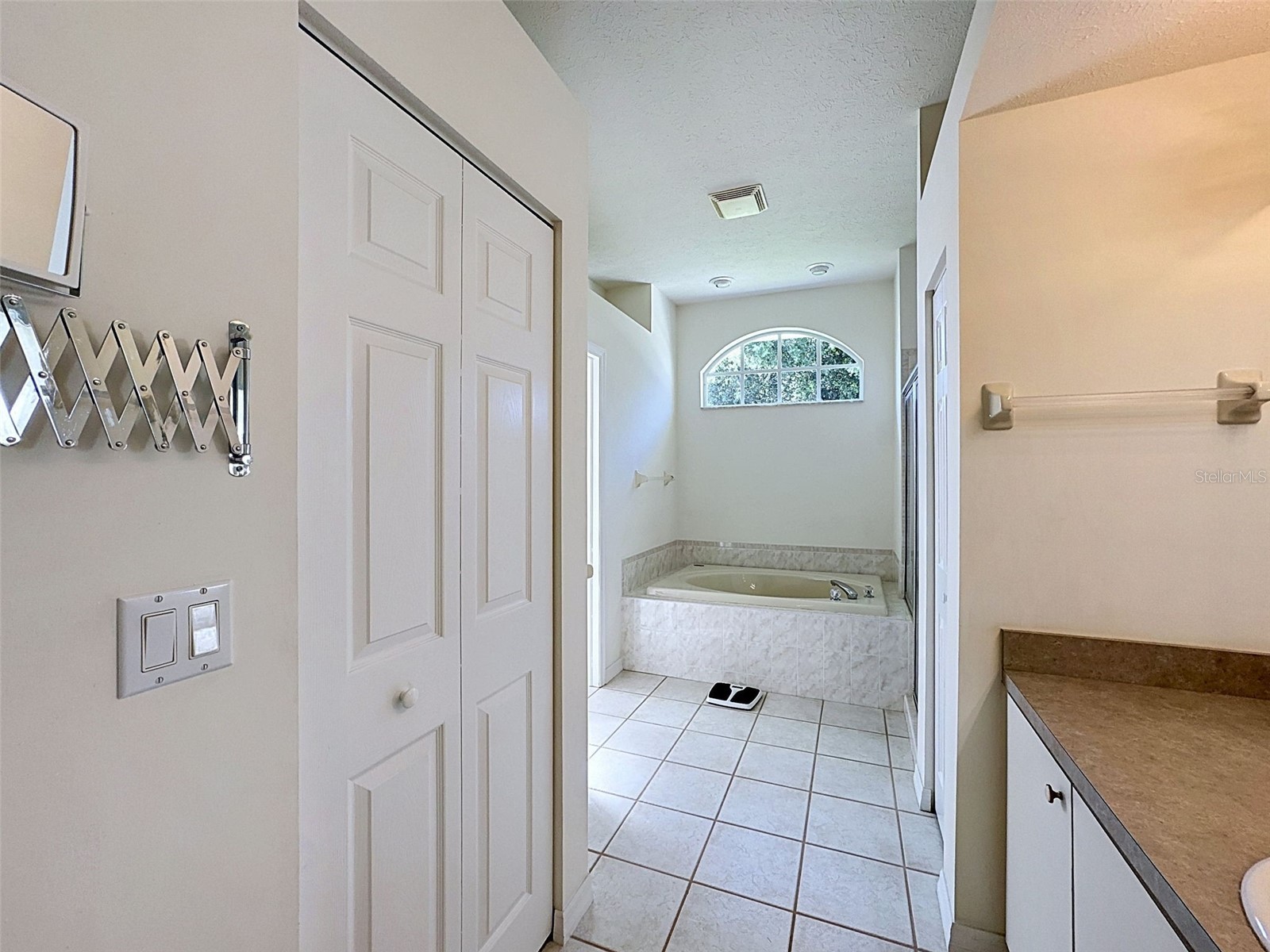 7839 Roundelay Drive New Port Richey FL 34654 W7885632 image21
