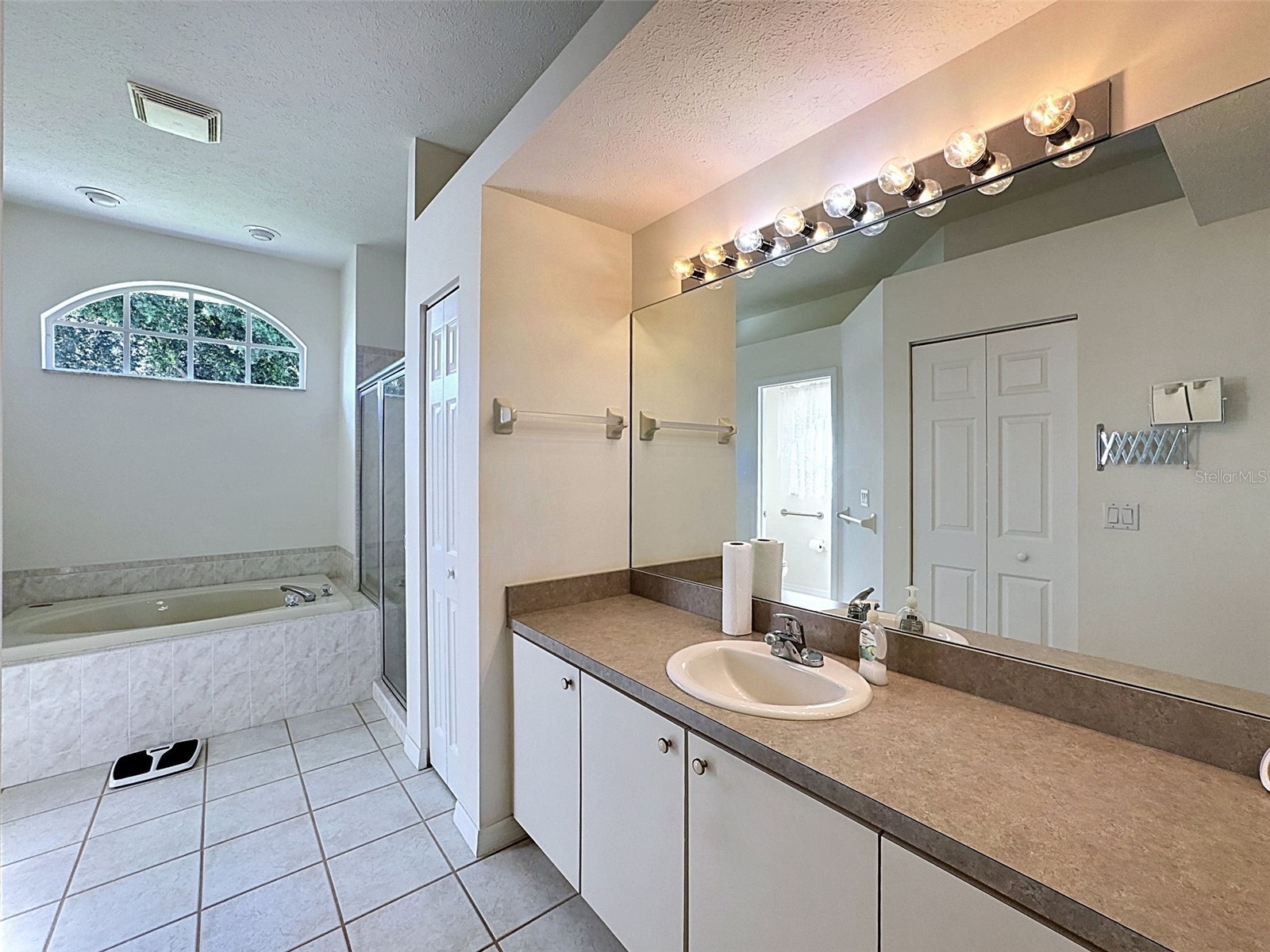 7839 Roundelay Drive New Port Richey FL 34654 W7885632 image22