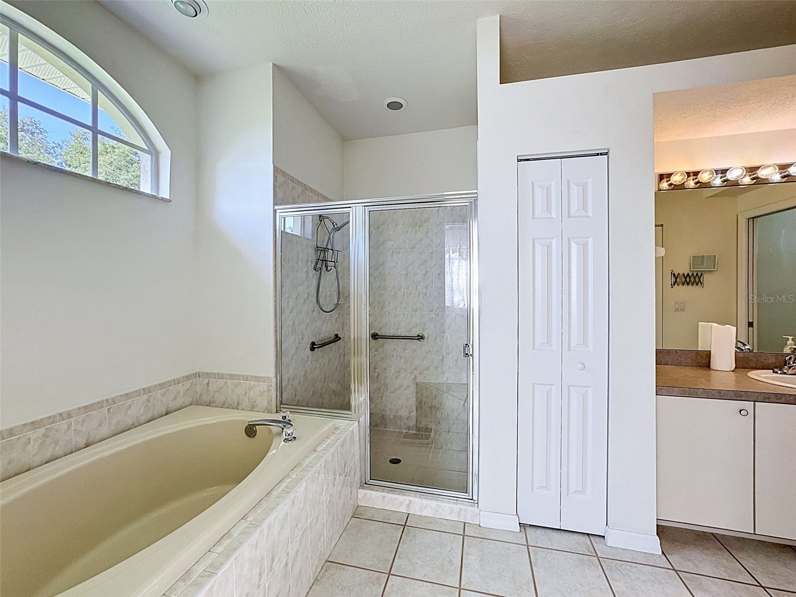 7839 Roundelay Drive New Port Richey FL 34654 W7885632 image23