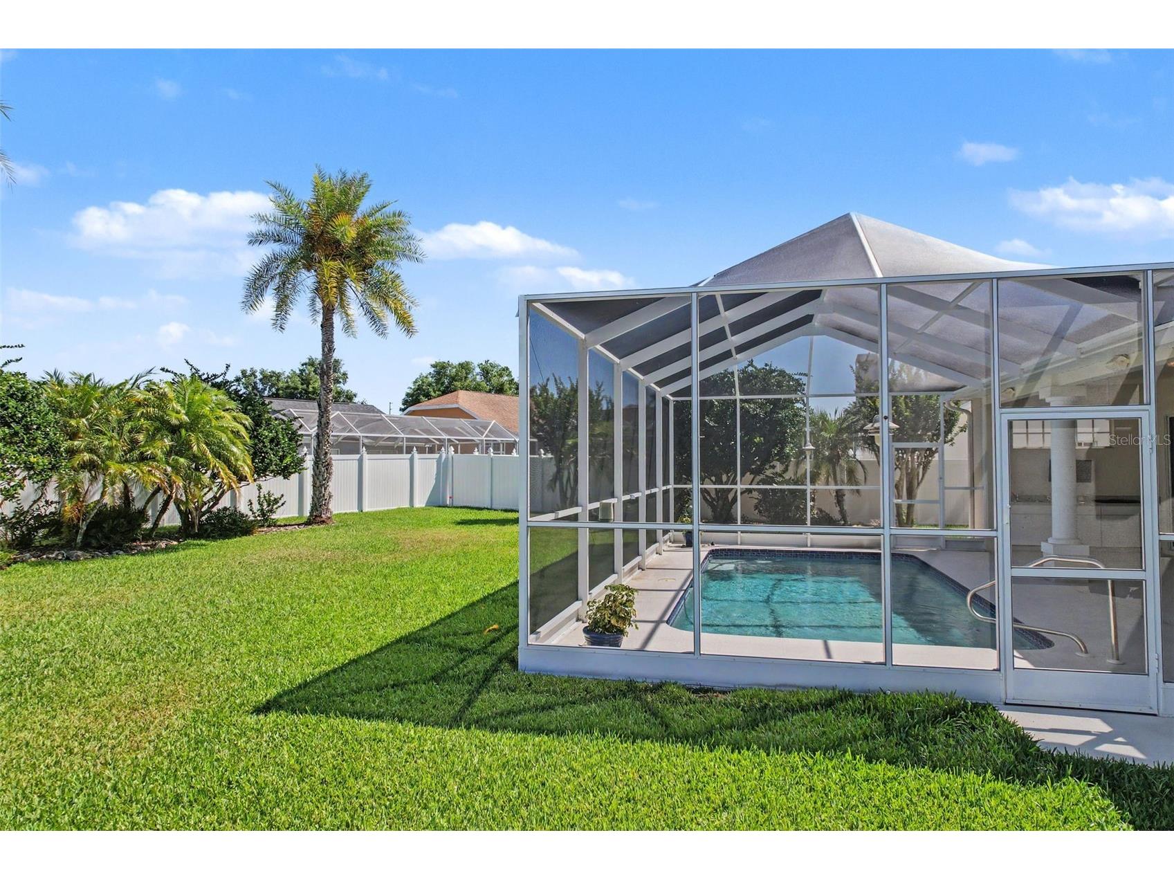 7839 Roundelay Drive New Port Richey FL 34654 W7885632 image38