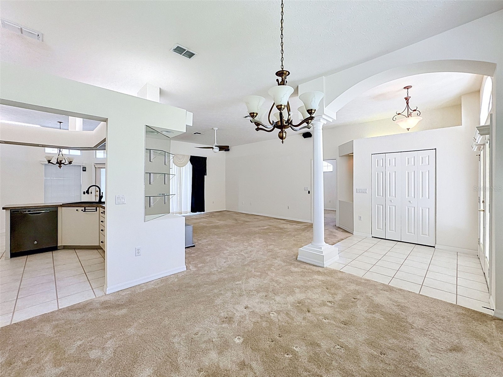 7839 Roundelay Drive New Port Richey FL 34654 W7885632 image4